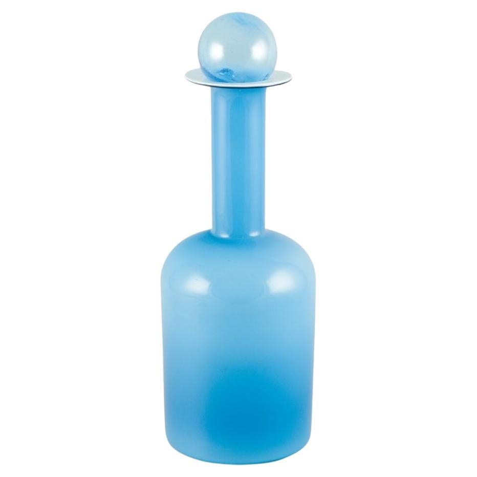 Otto Brauer for Holmegaard. Vase/bottle in turquoise mouth-blown art glass. For Sale
