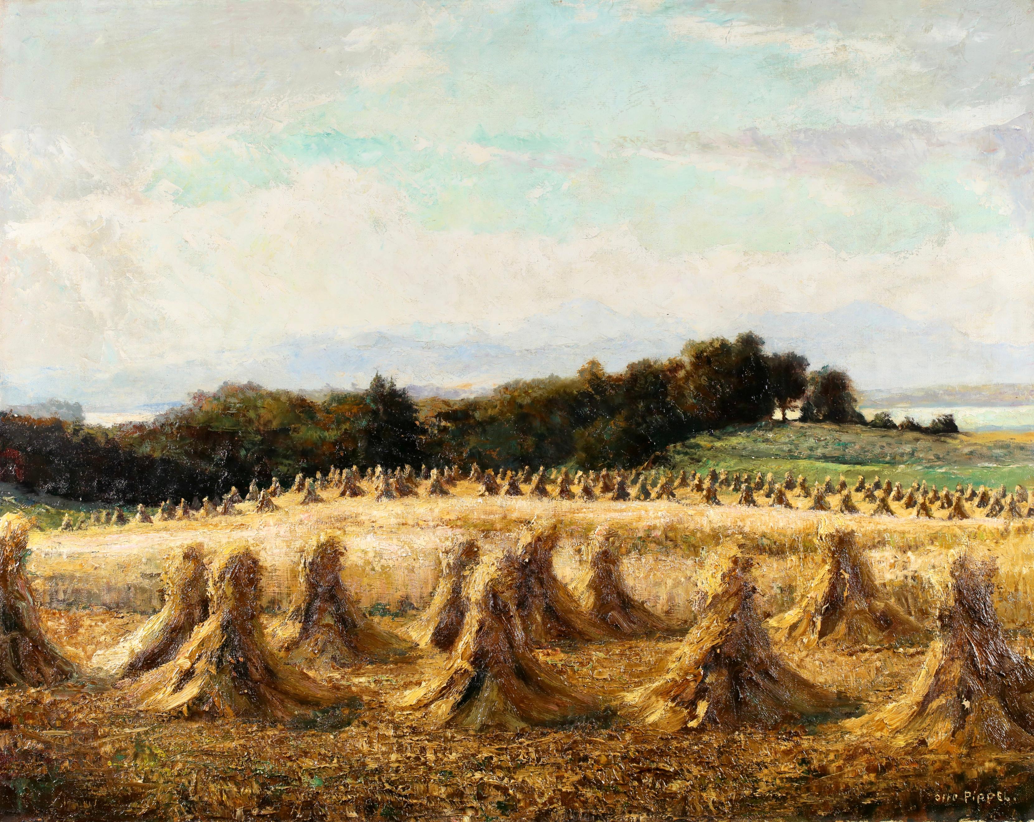 Paisaje al óleo sobre lienzo firmado hacia 1930 por el pintor impresionista alemán Otto Eduard Pippel. Esta maravillosa pieza de buen tamaño representa un campo recién cosechado en Chiemsee, Baviera. Fila tras fila de almiares dorados bordean el