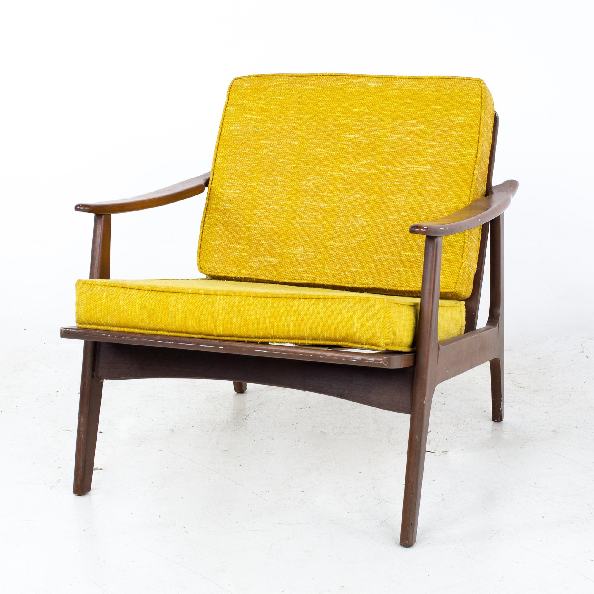 Late 20th Century Otto Gerdau Mid Century Italian Walnut Lounge Chairs, a Pair
