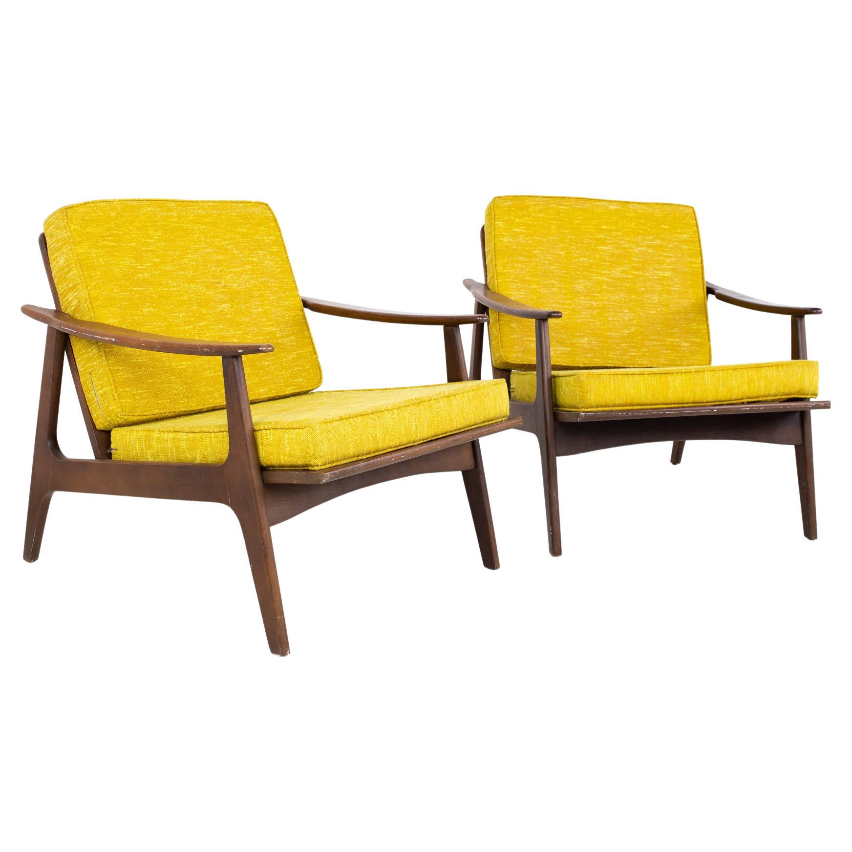 Otto Gerdau Mid Century Italian Walnut Lounge Chairs, a Pair