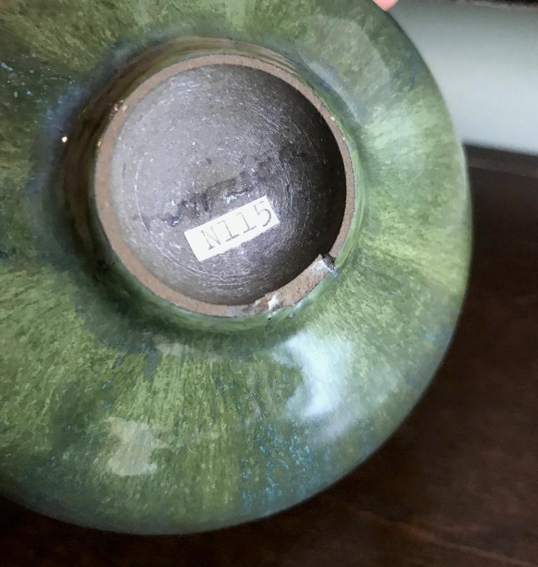 American Otto & Gertrud Natzler Dark Blue Green Glazed Footed Bowl with Original Label For Sale