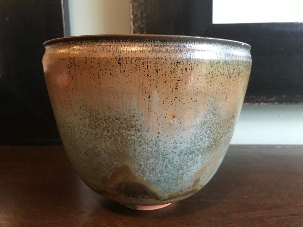 Mid-Century Modern Otto & Gertrud Natzler Green Brown Glazed Mid-Century Large Footed Bowl Vase For Sale