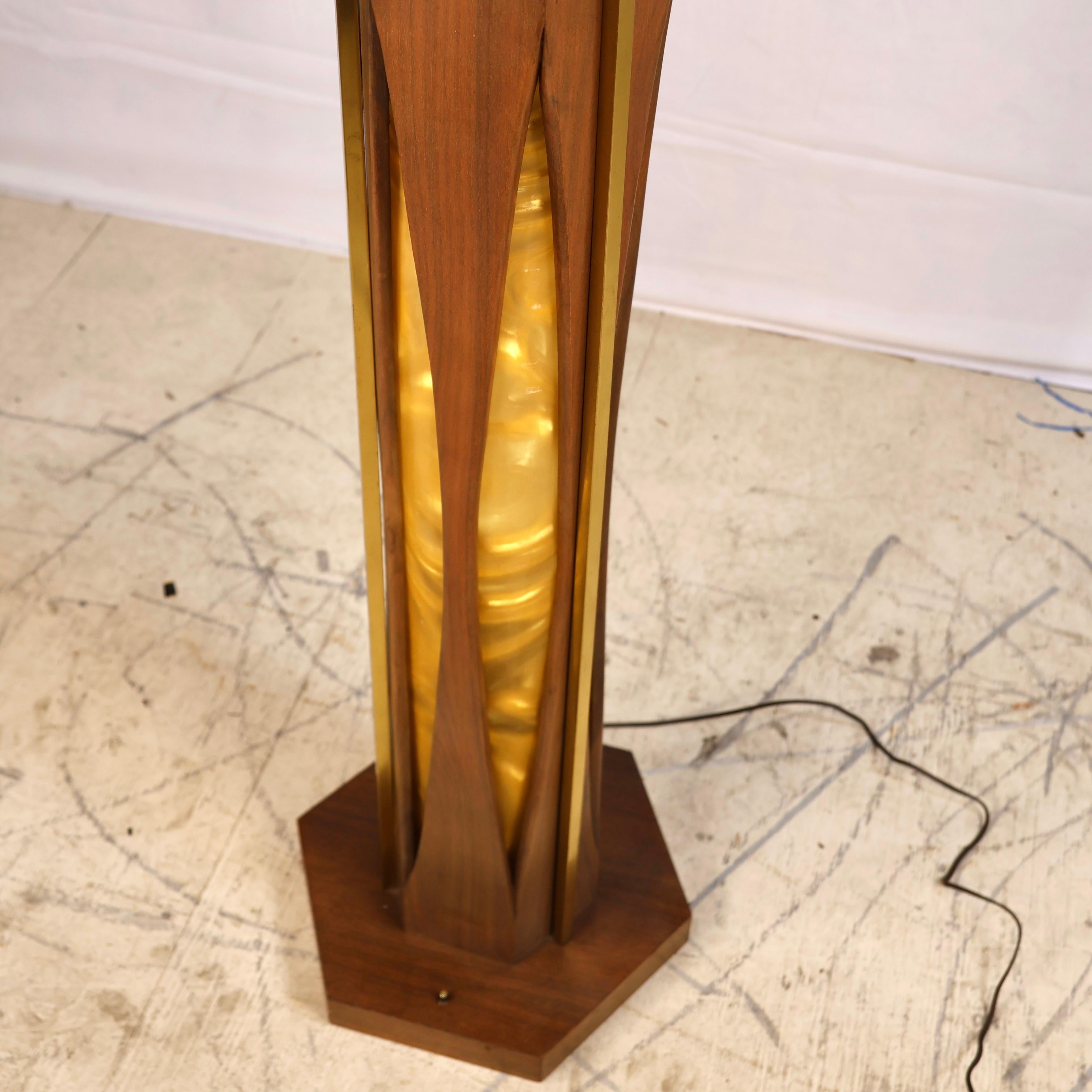 Mid-Century Modern Otto Guggenheim Scupltural Vintage Mid Century Modern Floor Lamp c. 1960s For Sale