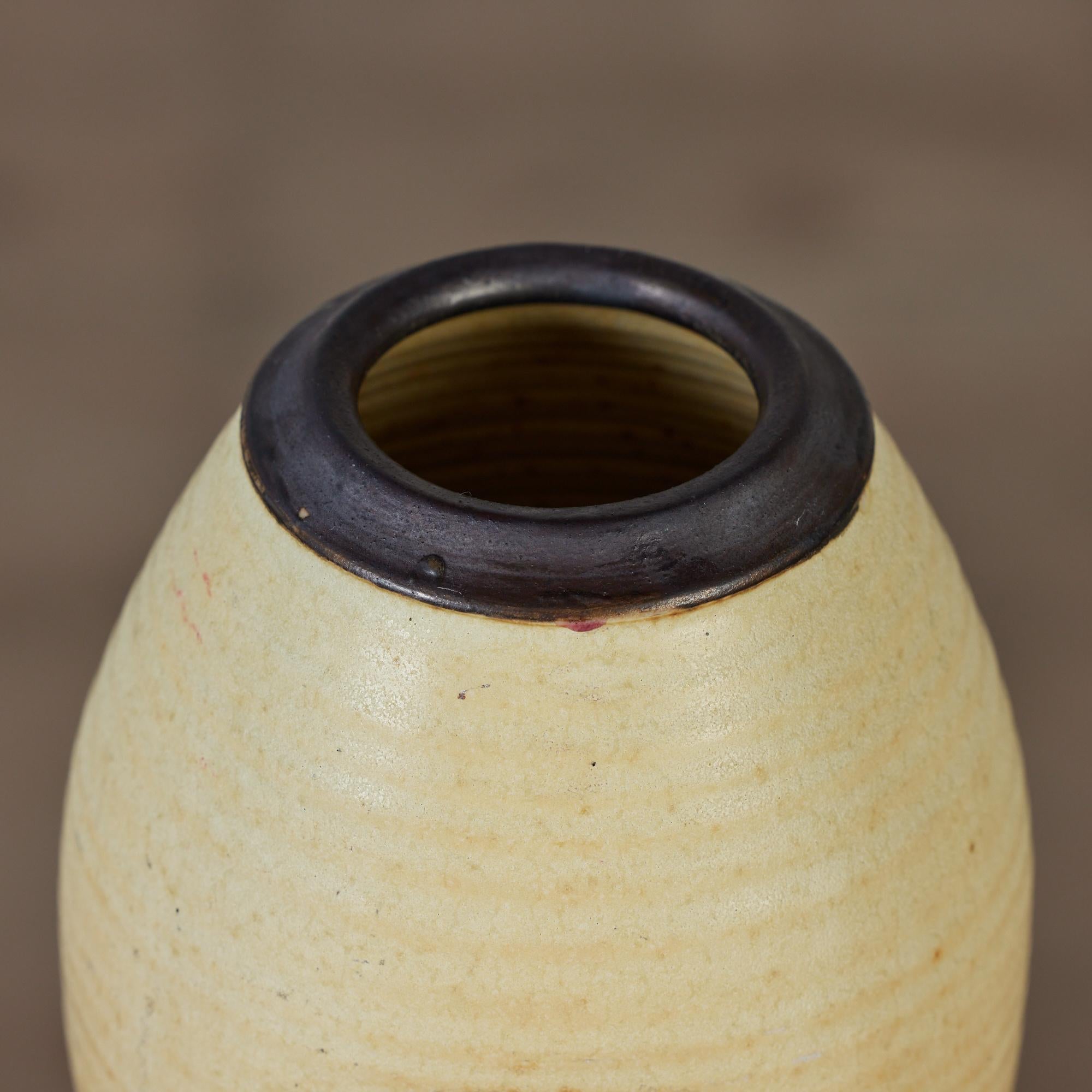 Contemporary Otto Heino Ceramic Vessel