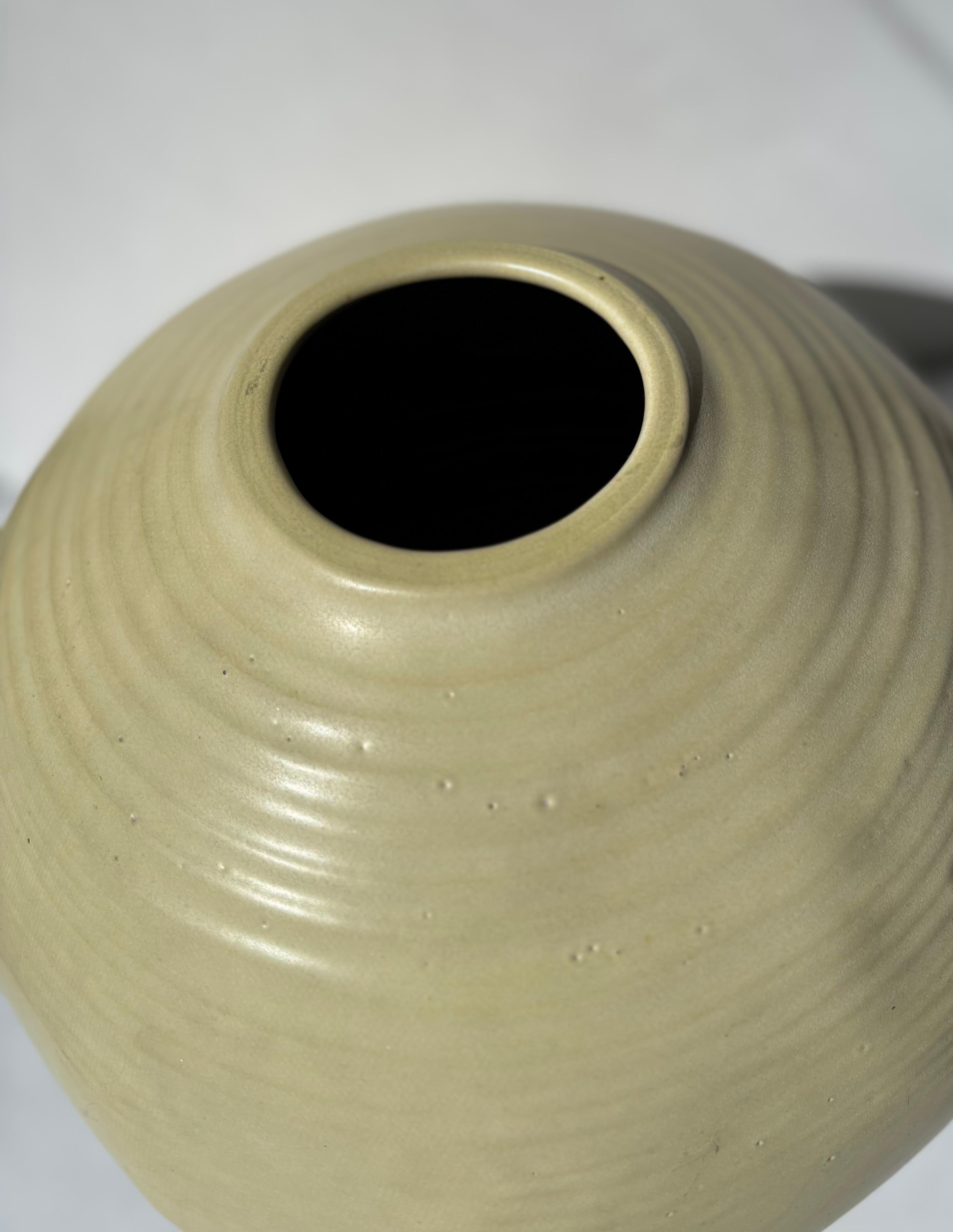 Hand-Crafted Otto Heino Large  pottery / ceramic vase , rare  Chinese Yellow Celadon glaze For Sale