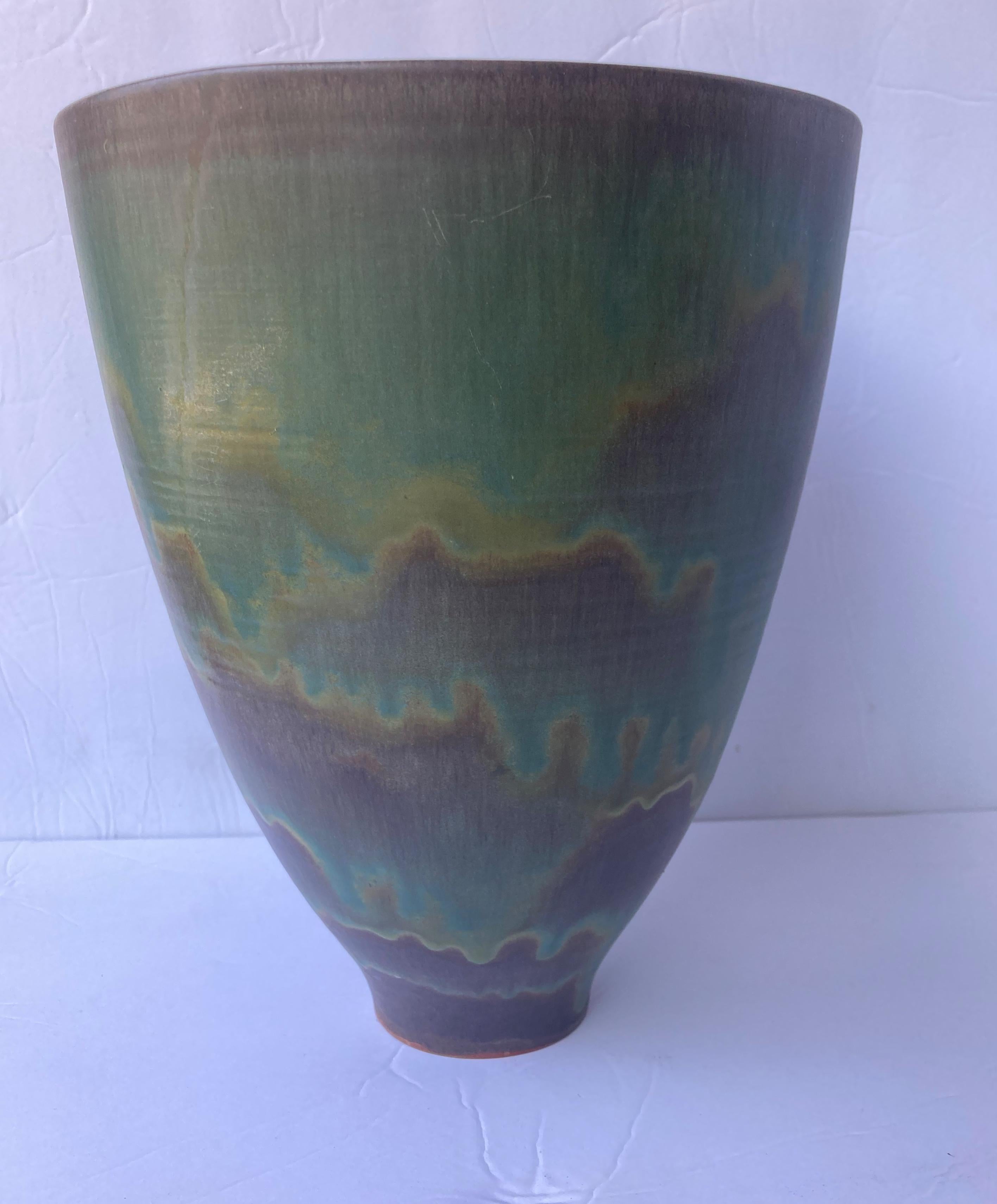 American Otto Natzler Large Terracotta / Pottery Vase in Green Metal Glaze, Signed