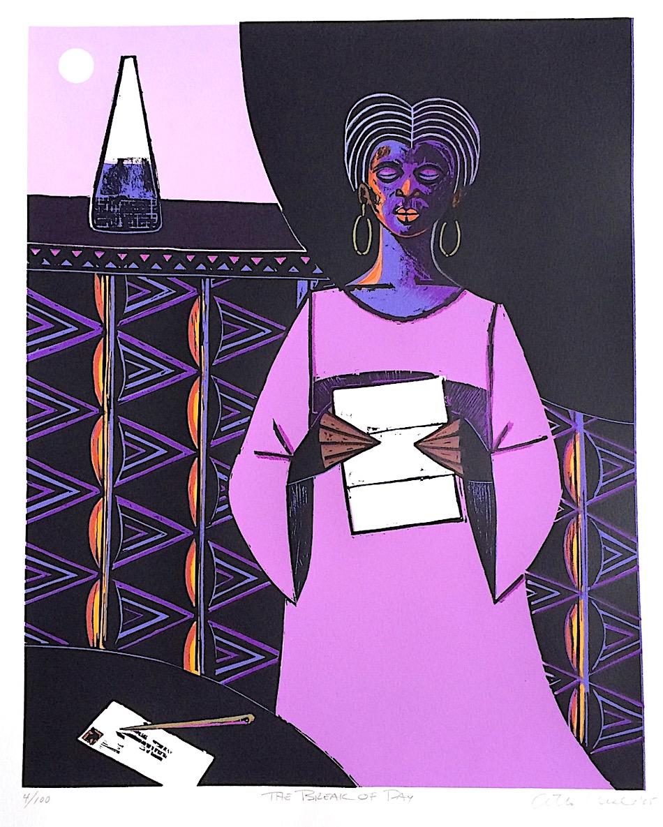 THE BREAK OF DAY Signiertes Holzschnitt, schwarze Frau beim Lesen von Buchstaben, lavendelfarbenes Kleid – Print von Otto Neals