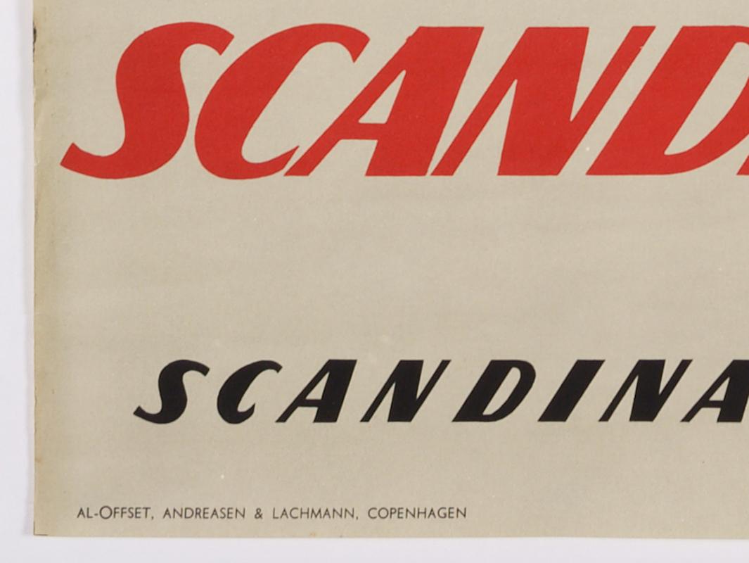 Affiche originale de compagnie aérienne d'époque réalisée par l'illustrateur danois Otto Nielsen (1916 - 2000). Il a créé plusieurs dessins commandés par la Scandinavian Airlines System - dans ce cas, une scène danoise avec des cigognes à leur nid