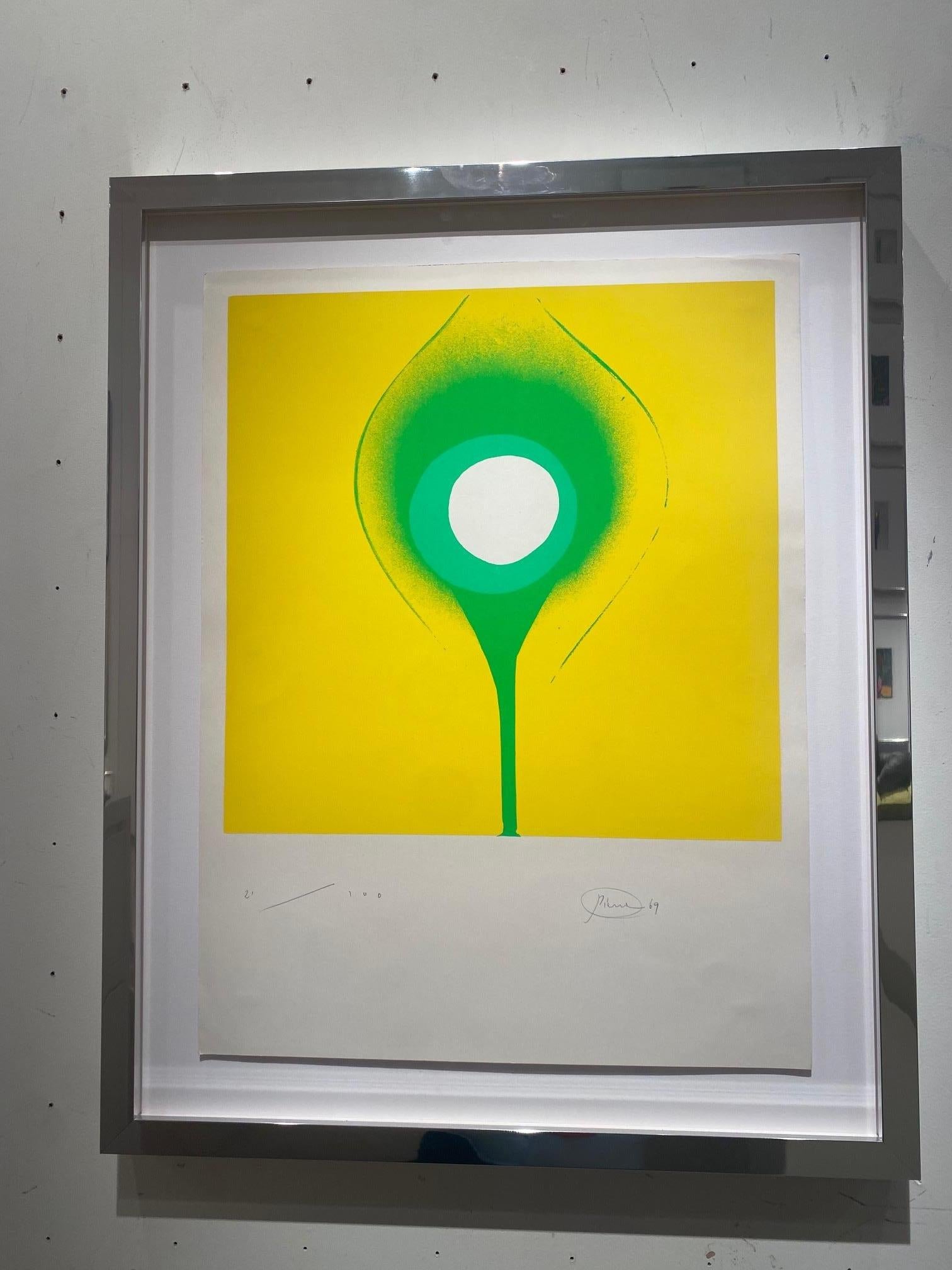 Telegelb - original Otto Piene color seriograph ZERO art green flower on yellow For Sale 3