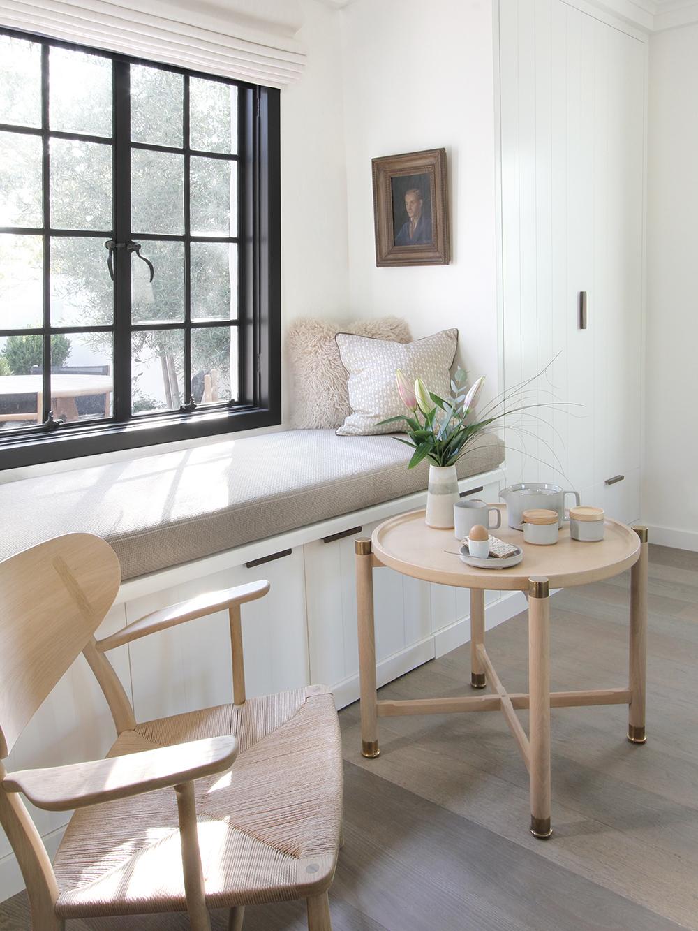 Modern Otto Round Side Table in Light Walnut with Antique Brass Fittings For Sale