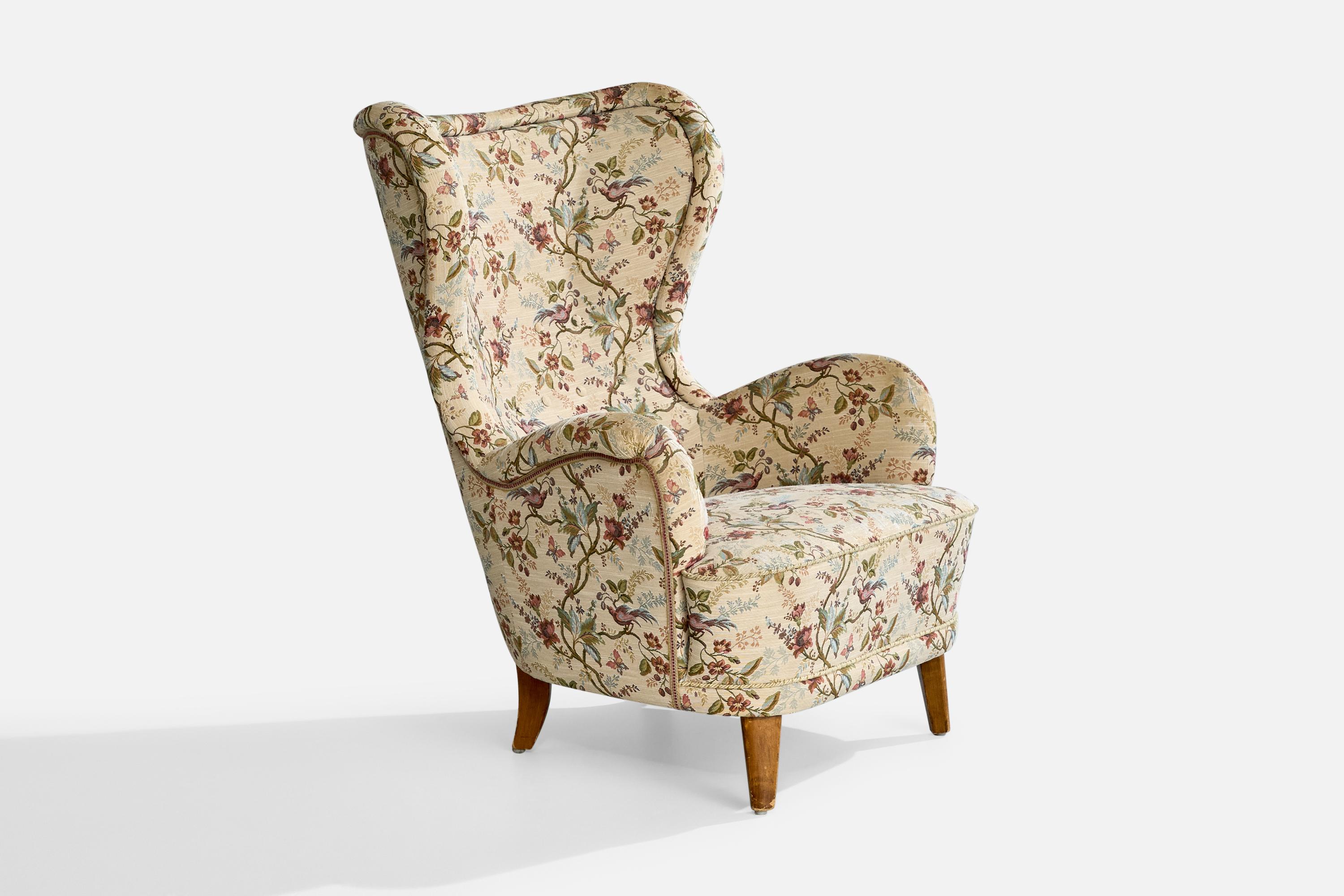 Chaise longue à haut dossier en bois et tissu attribuée à Otto Schultz pour Boet, Suède, vers les années 1940.

Tissu Vintage en bon état, idéalement récupéré.

Dimensions : 41