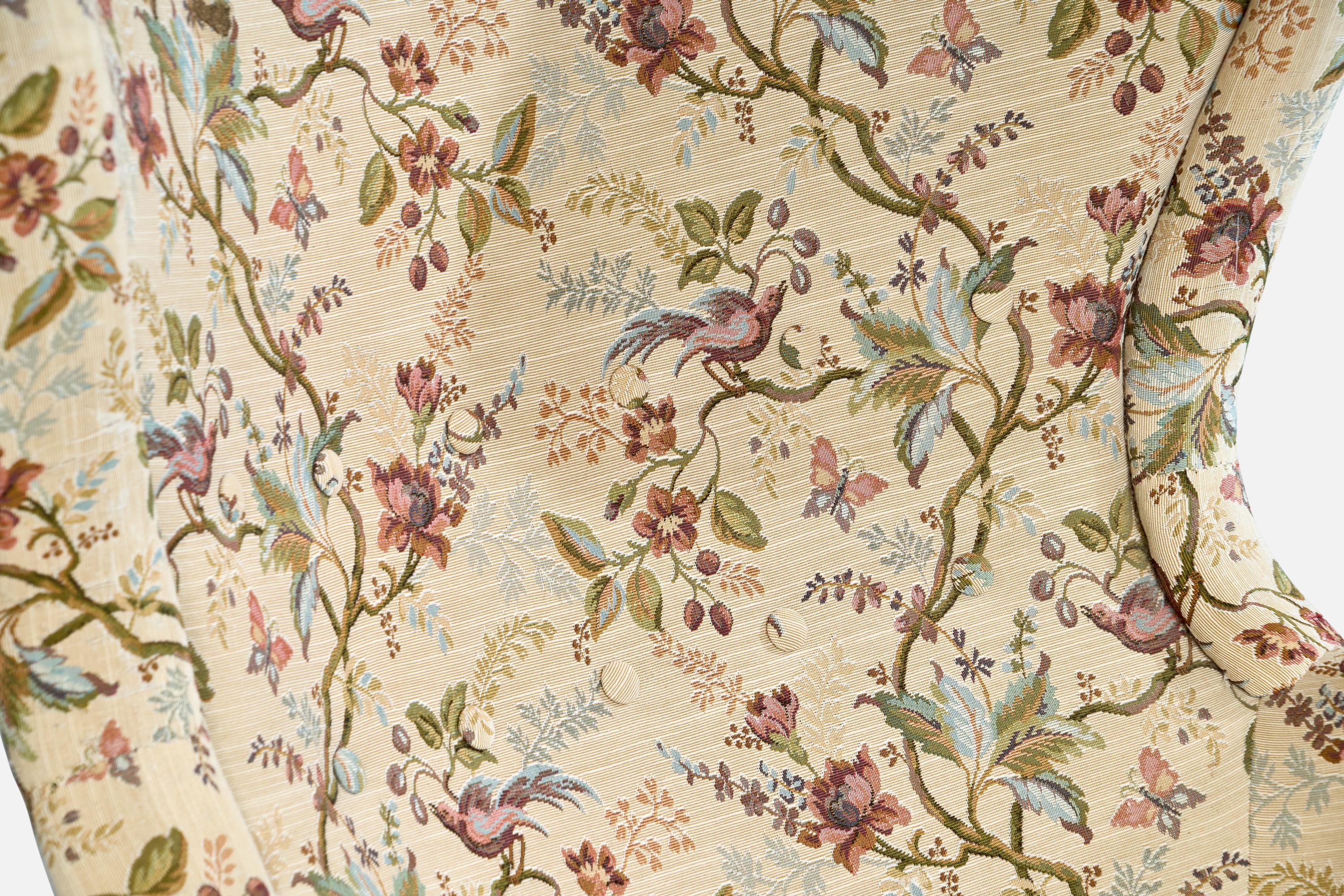 Milieu du XXe siècle Attribution Otto Schultz, chaise longue, bois, tissu, Suède, années 1940 en vente