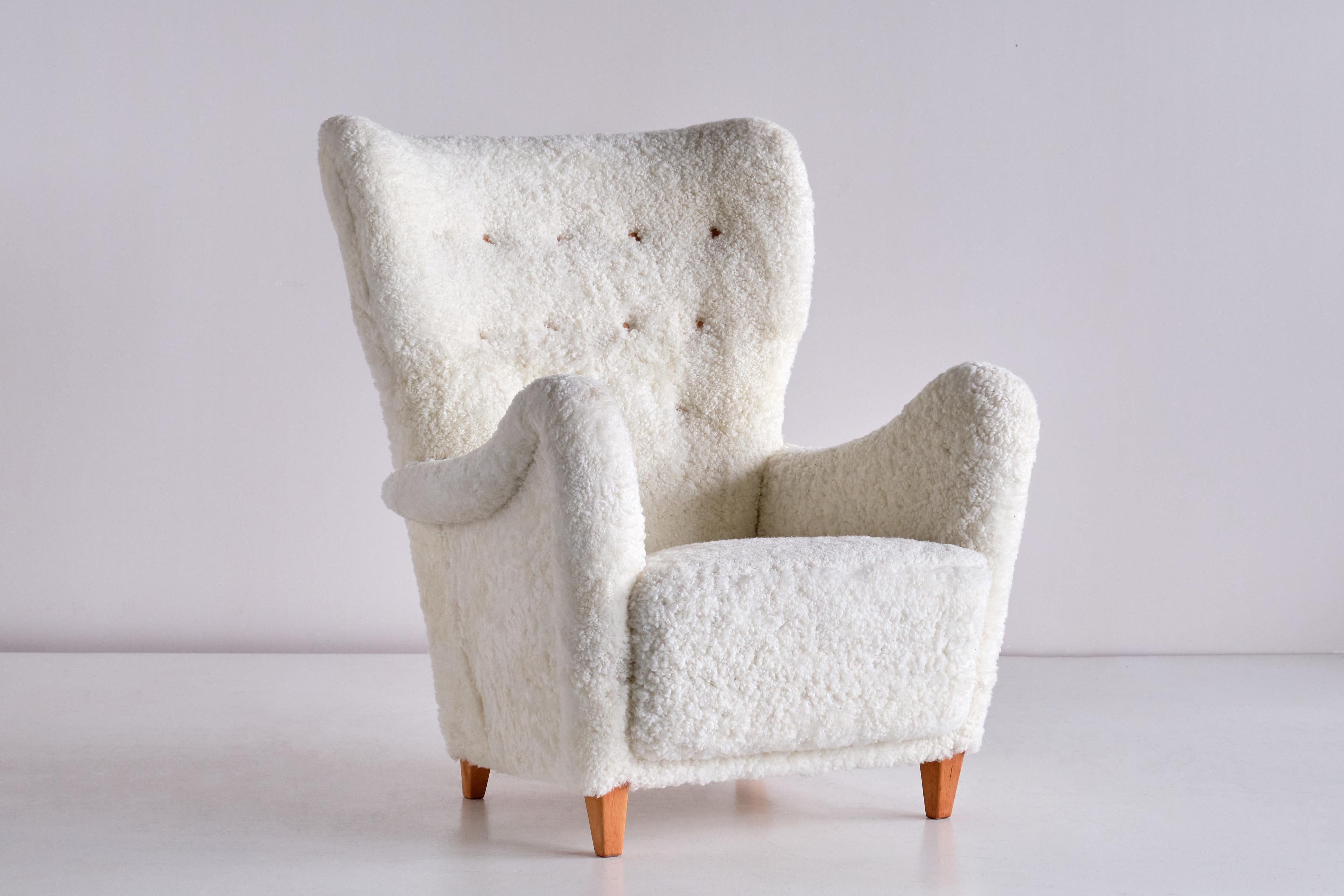 Otto Schulz Armchair in White Sheepskin and Beech, Boet, Sweden, 1940s For Sale 5