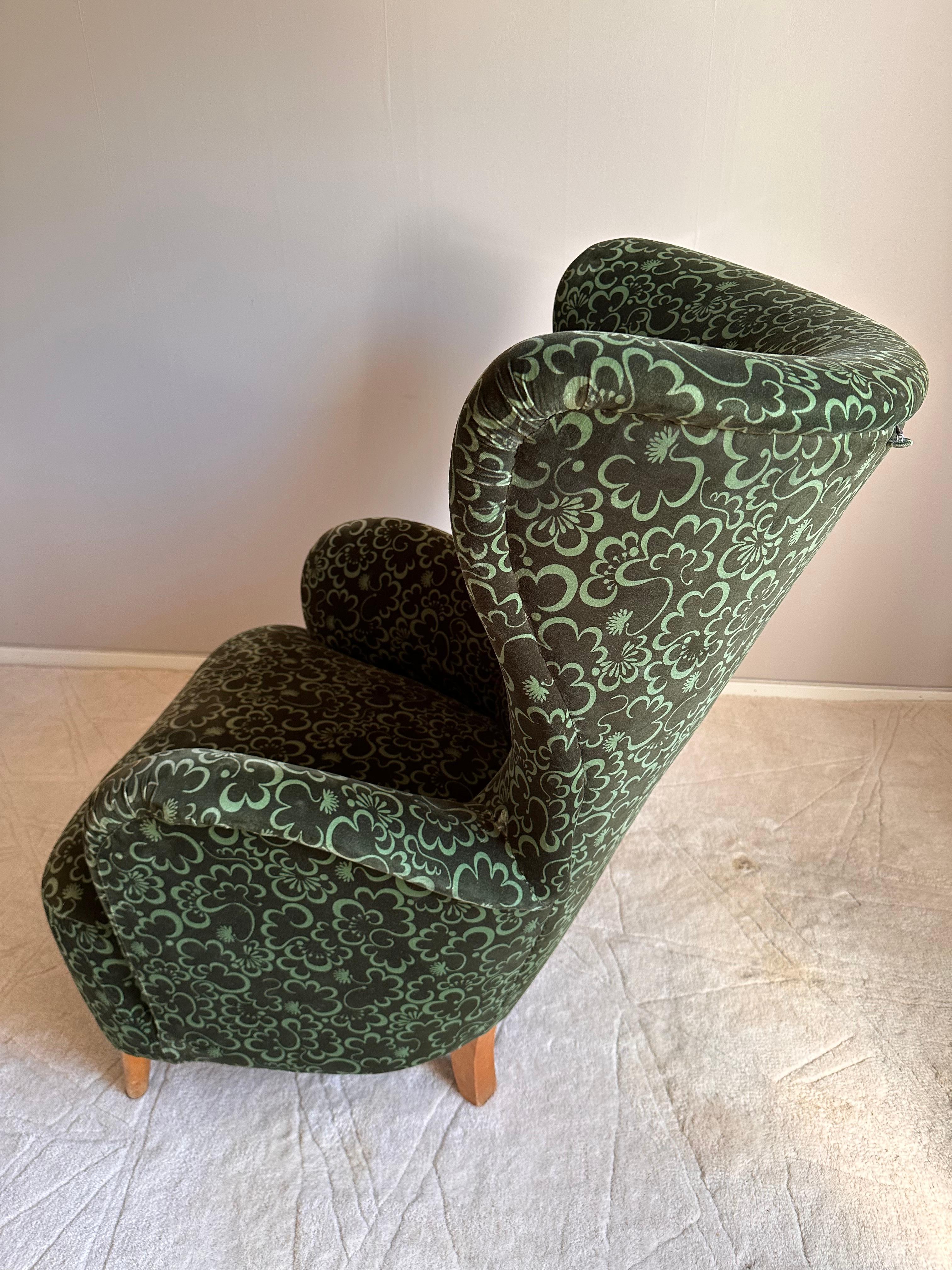 Otto Schulz, Wingback chair for Boet, Sweden, 1940s In Distressed Condition For Sale In Säffle, SE