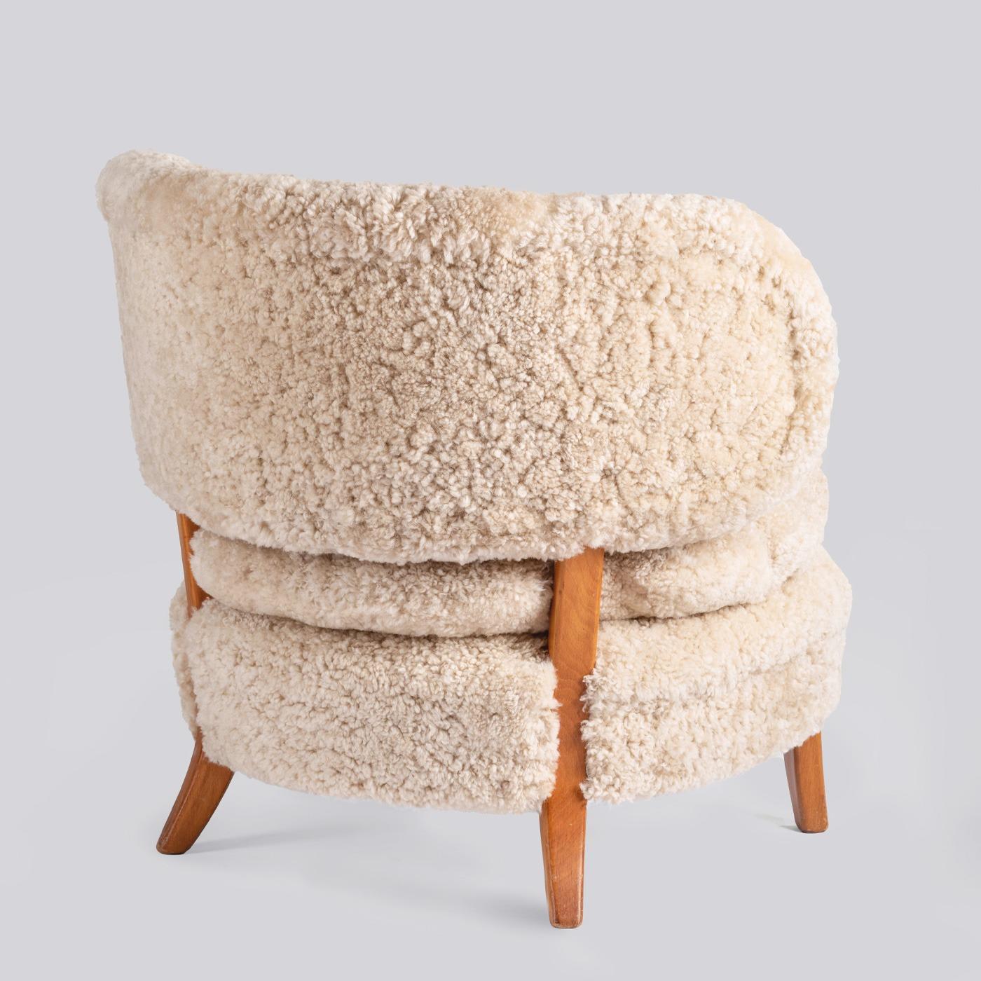 Suédois Otto Schulz pour Jio M�öbler Fauteuil 'Schulz' en peau de mouton légère, années 1940 en vente
