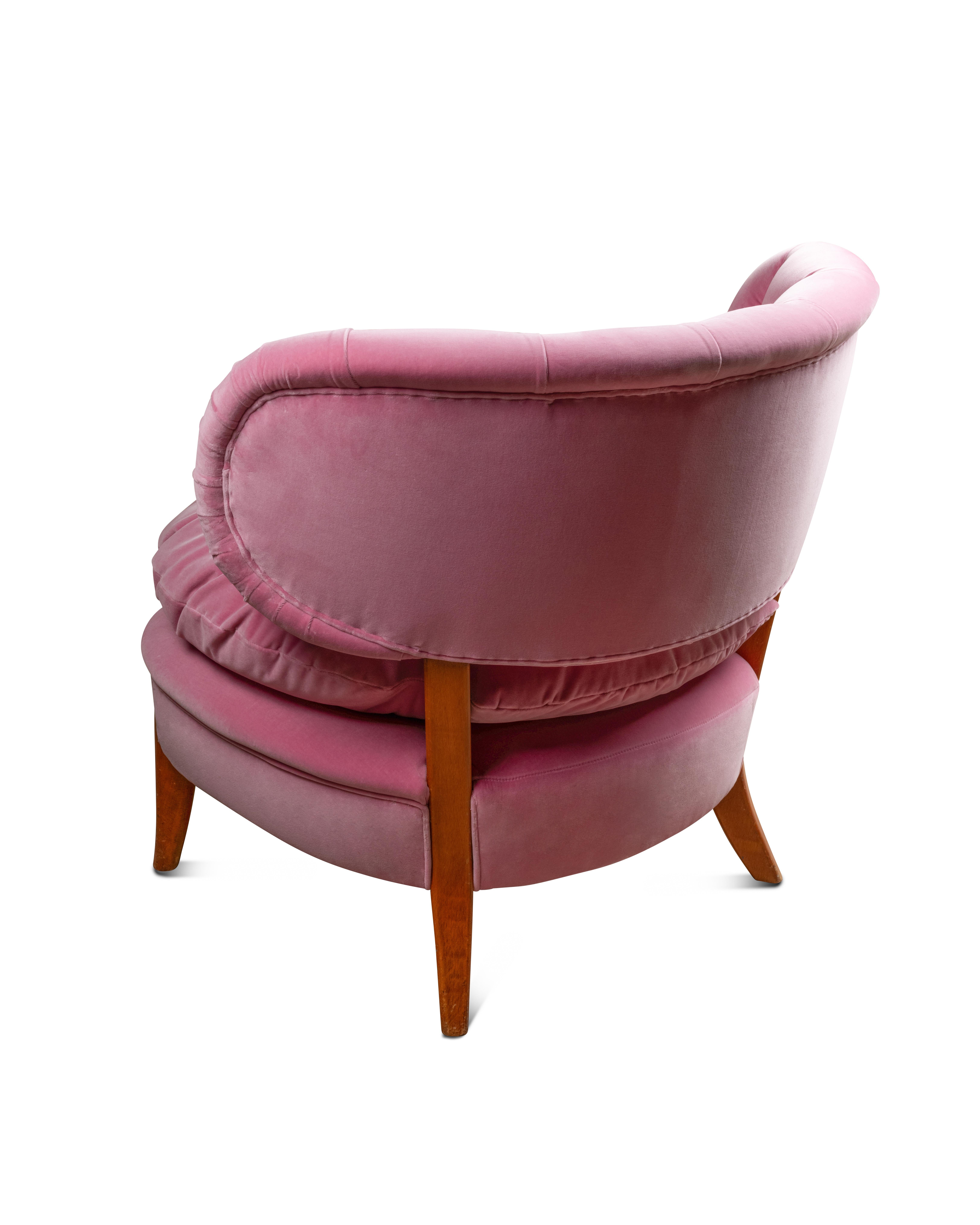 Svedese Otto Schulz Coppia di 'Schulz' rivestite in velluto rosa di Lelièvre in vendita