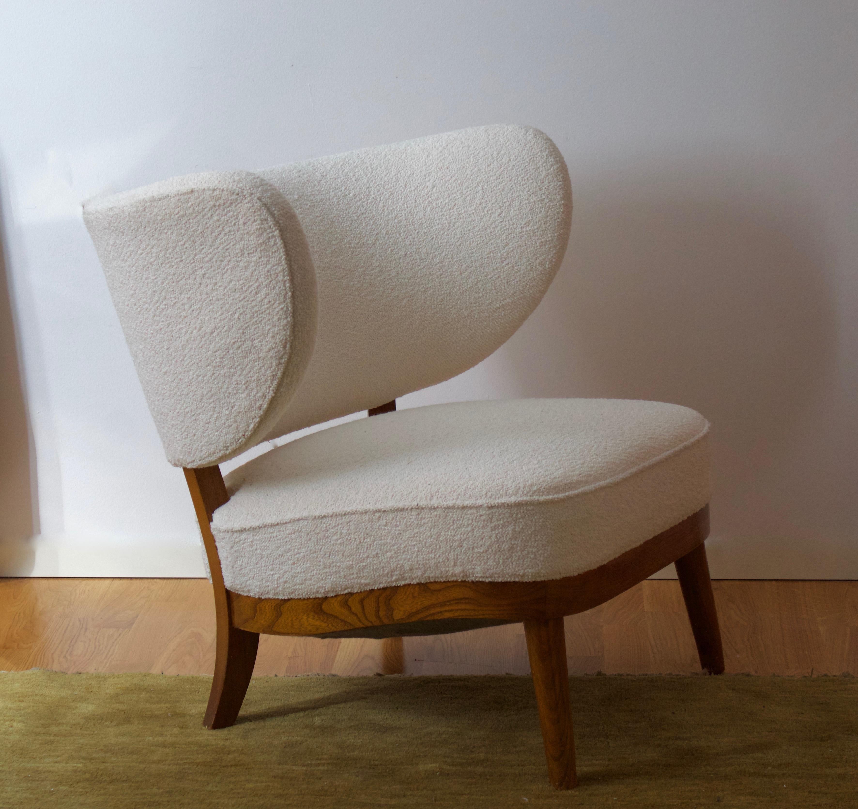 An organic lounge chair /slipper chair by Otto Schulz, manufactured by Boet, Göteborg, Sweden 1940s. Reupholstered in brand new high-end fabric sourced in Sweden.  

Other designers working in the organic style include Flemming Lassen, Philip