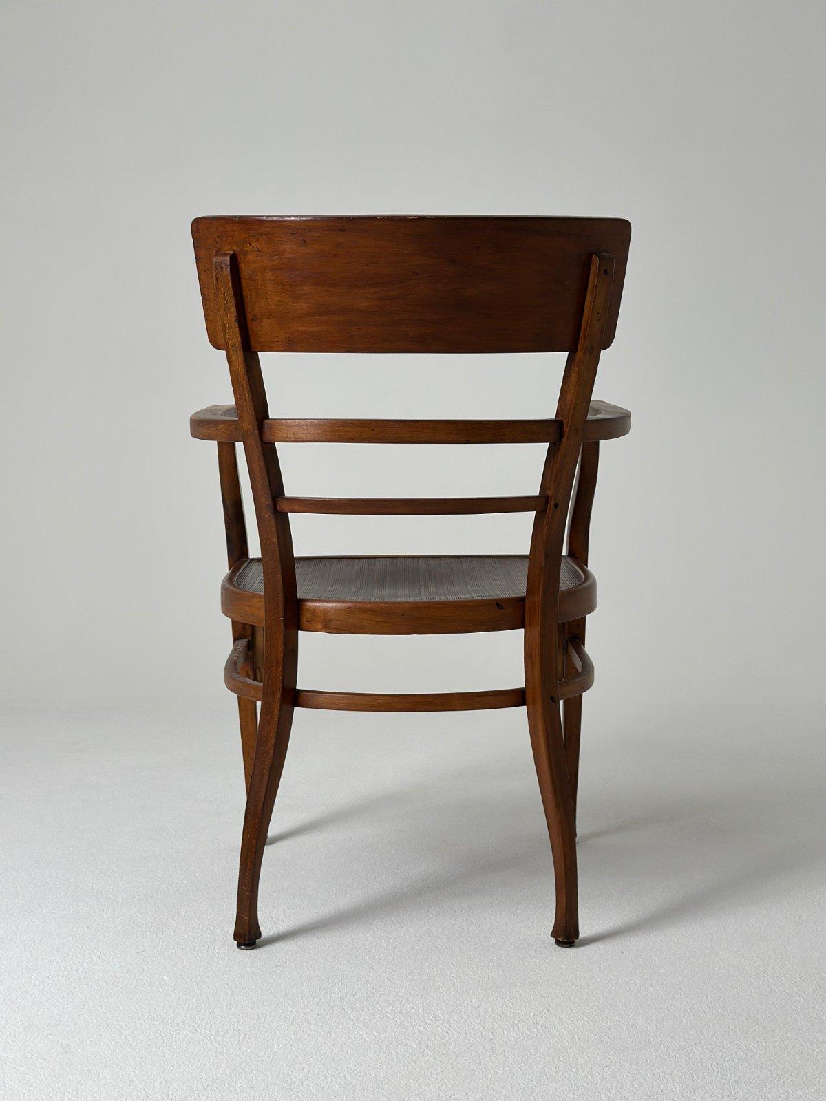 Austrian Otto Wagner Armchair For THONET 1900s For Sale