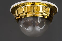 Plafonniers Otto Wagner pour les Chemins de fer métro de Vienne, vers 1900