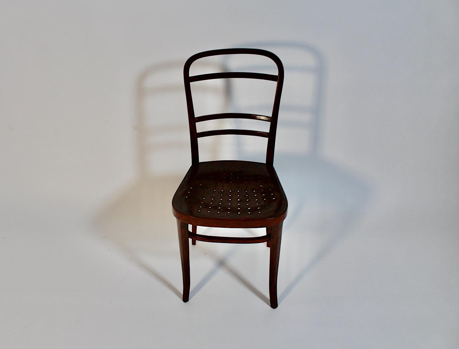 Otto Wagner Jugendstil One Chair Beech Österreichische Postsparkasse Vienna 1902 For Sale 3