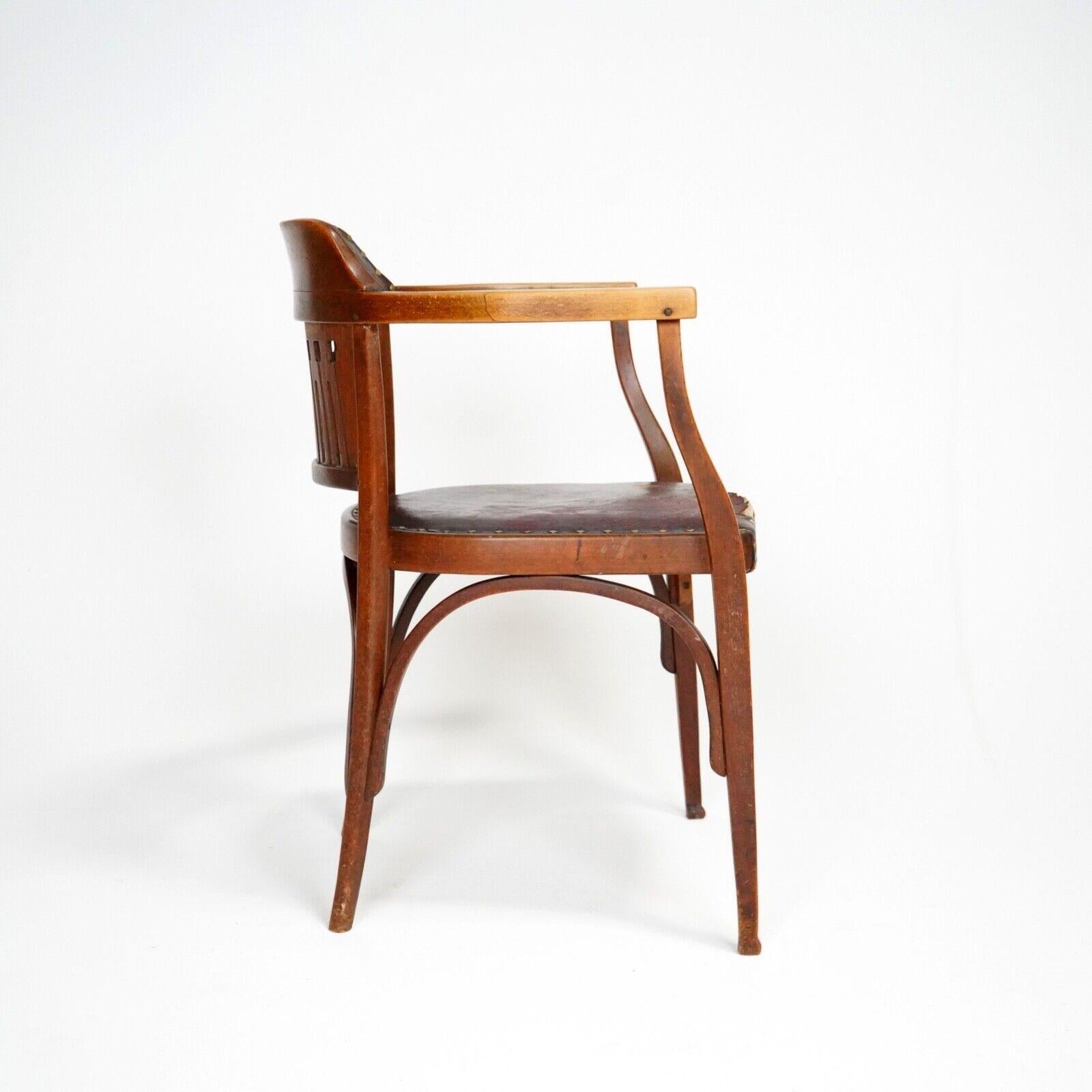 Otto Wagner No 714 Chair Produced by Josef & Jacob Kohn In Fair Condition For Sale In Dorchester, GB