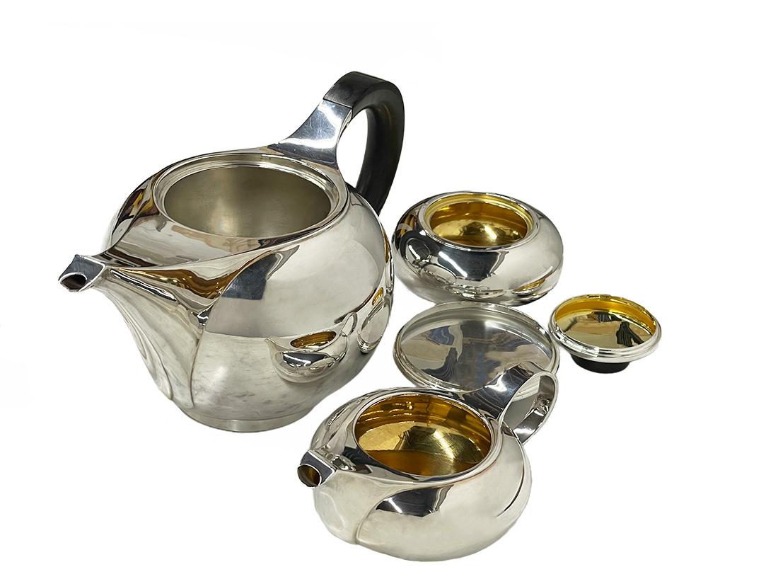Otto Wolter, German Sterling Silver Tea set, Mid 20th Century In Good Condition For Sale In Delft, NL