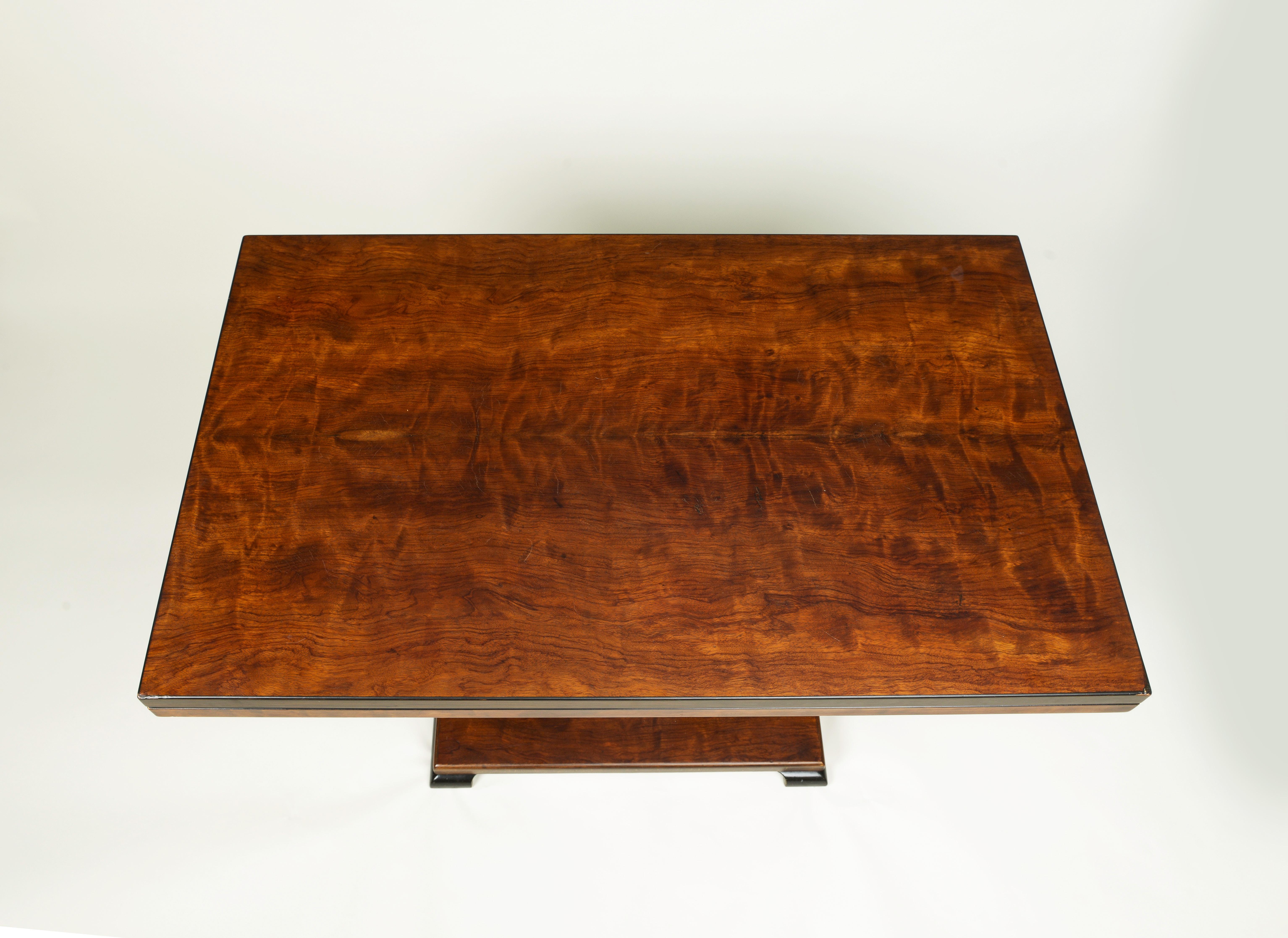 Otto Wretling „Ideal“ Tisch (Moderne) im Angebot