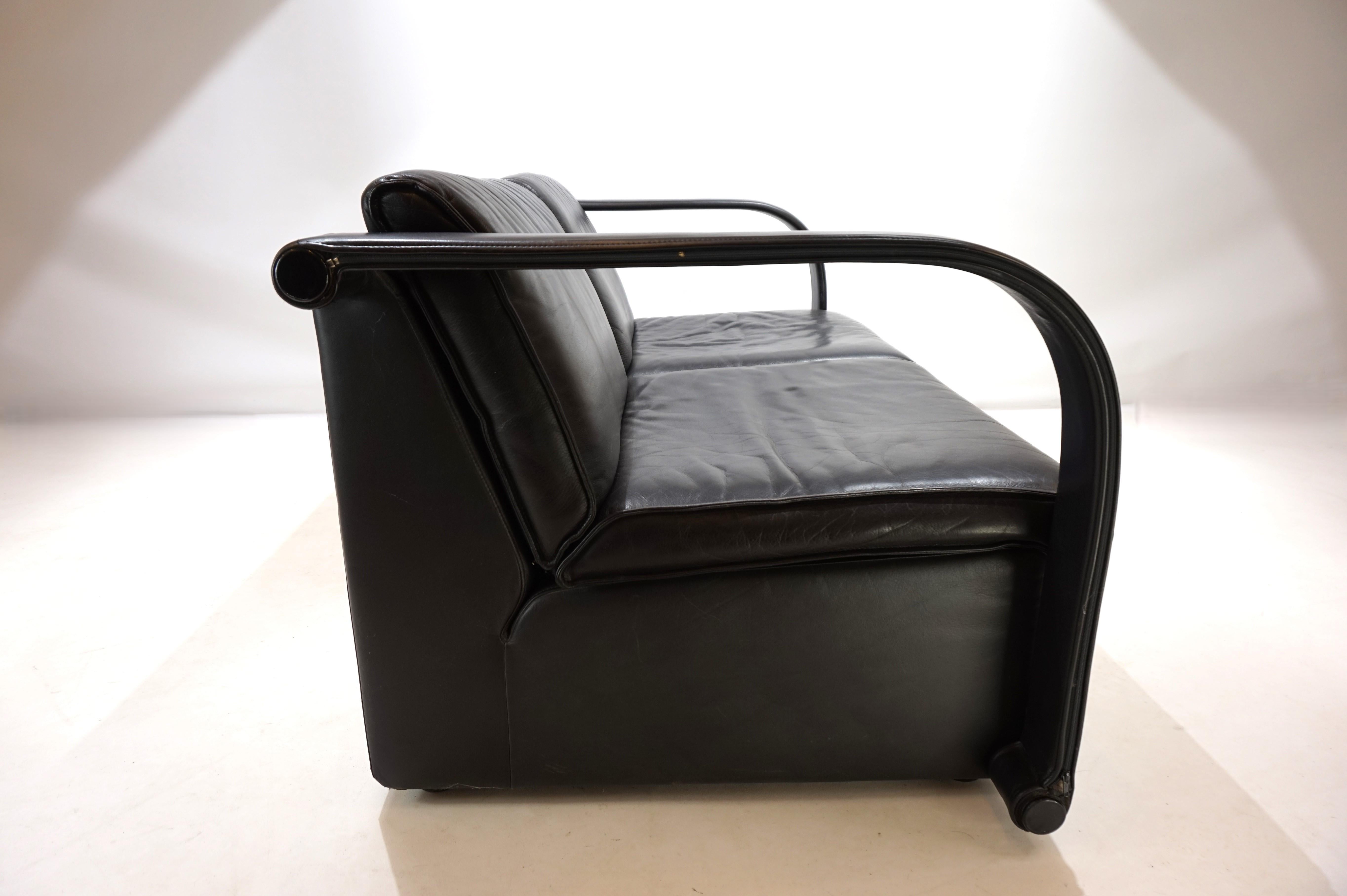 Postmoderno Divano in pelle a 2 posti Otto Zapf Arcona per Art Collection'S, 1980 in vendita