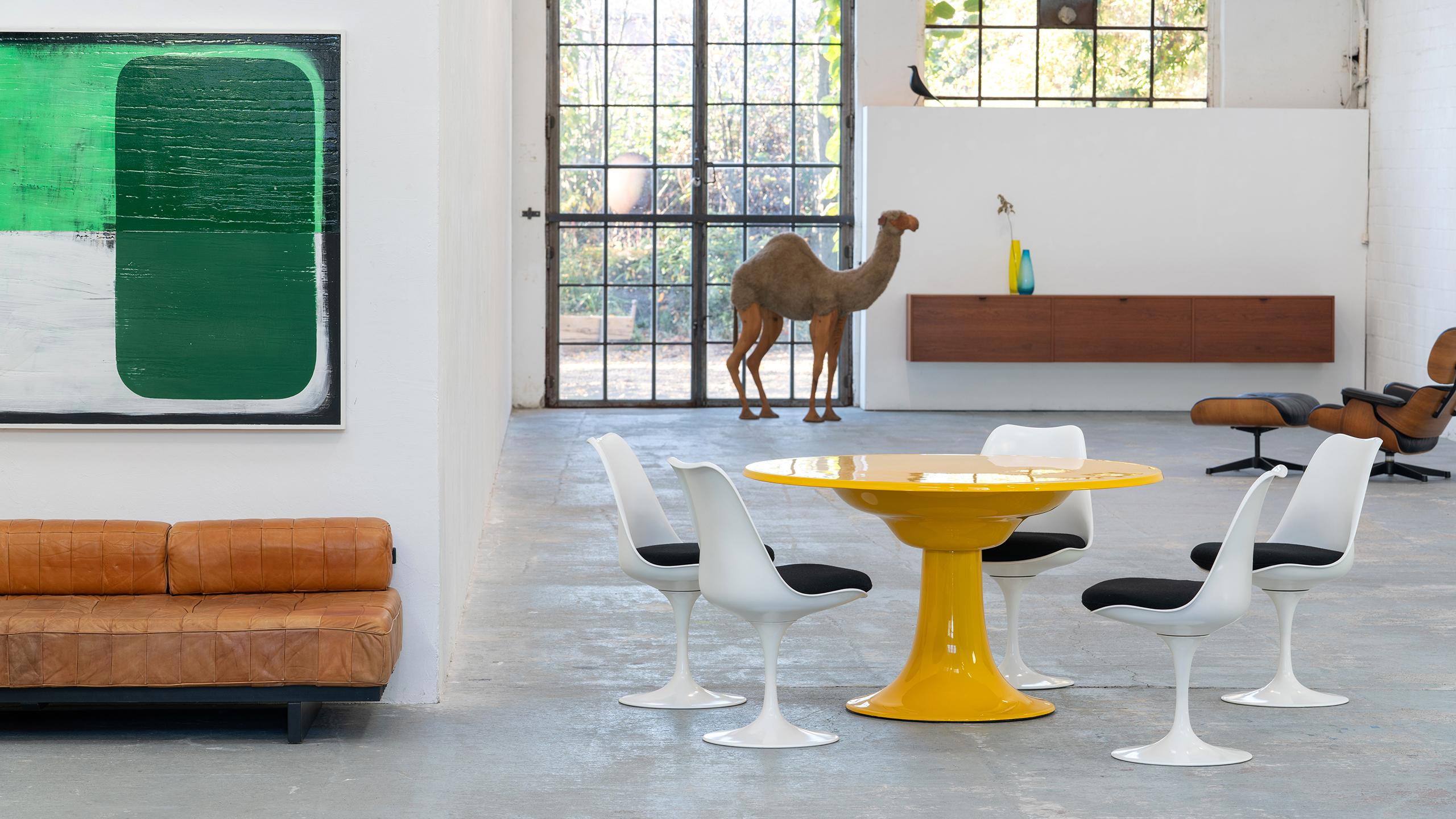 Mesa de comedor Otto Zapf 1967 by Zapfmöbel, Alemania en amarillo Mid Century Modern Moderno de mediados de siglo en venta