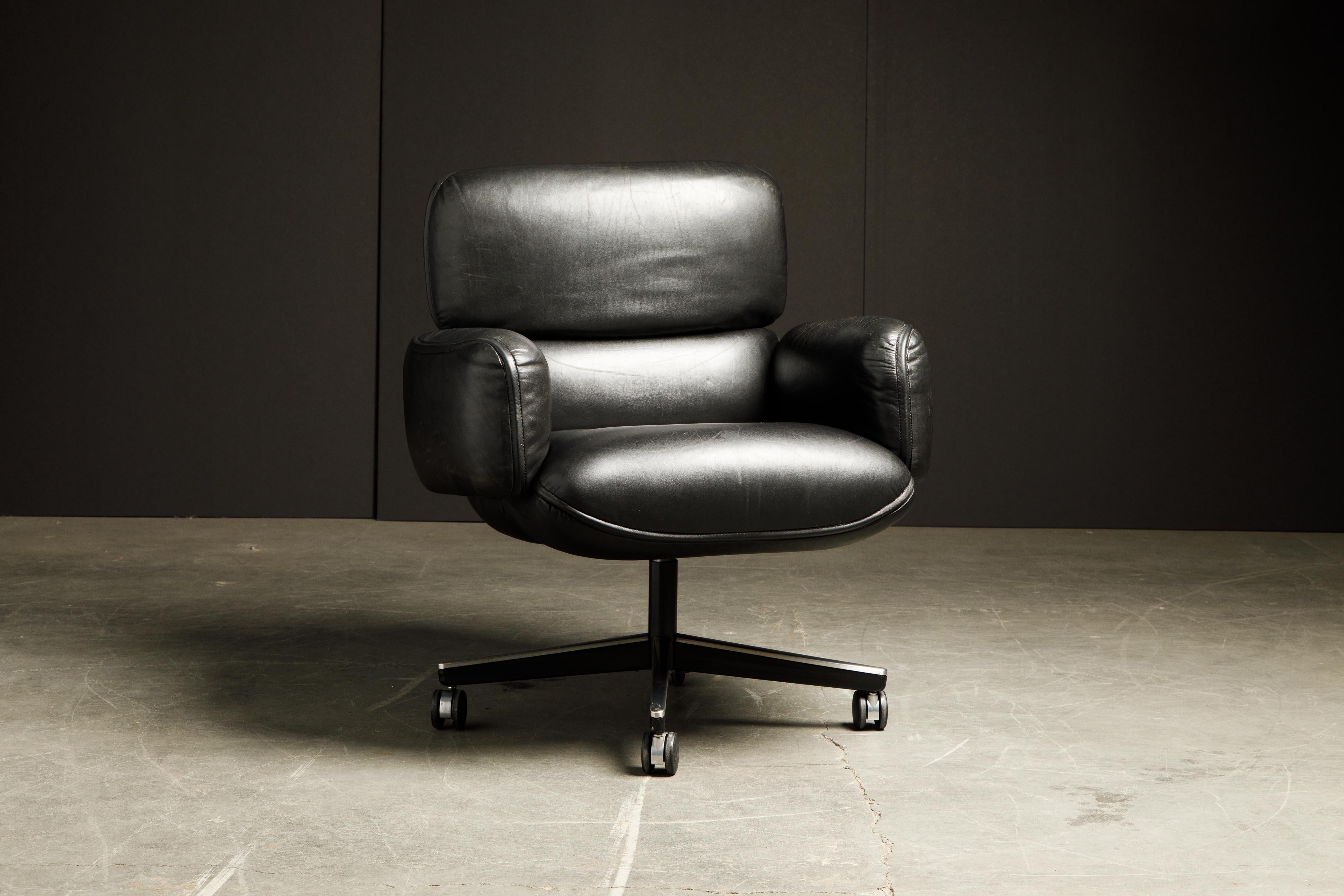 Otto Zapf for Knoll International Leather Management Chair, c. 1985, Signed  In Good Condition In Los Angeles, CA