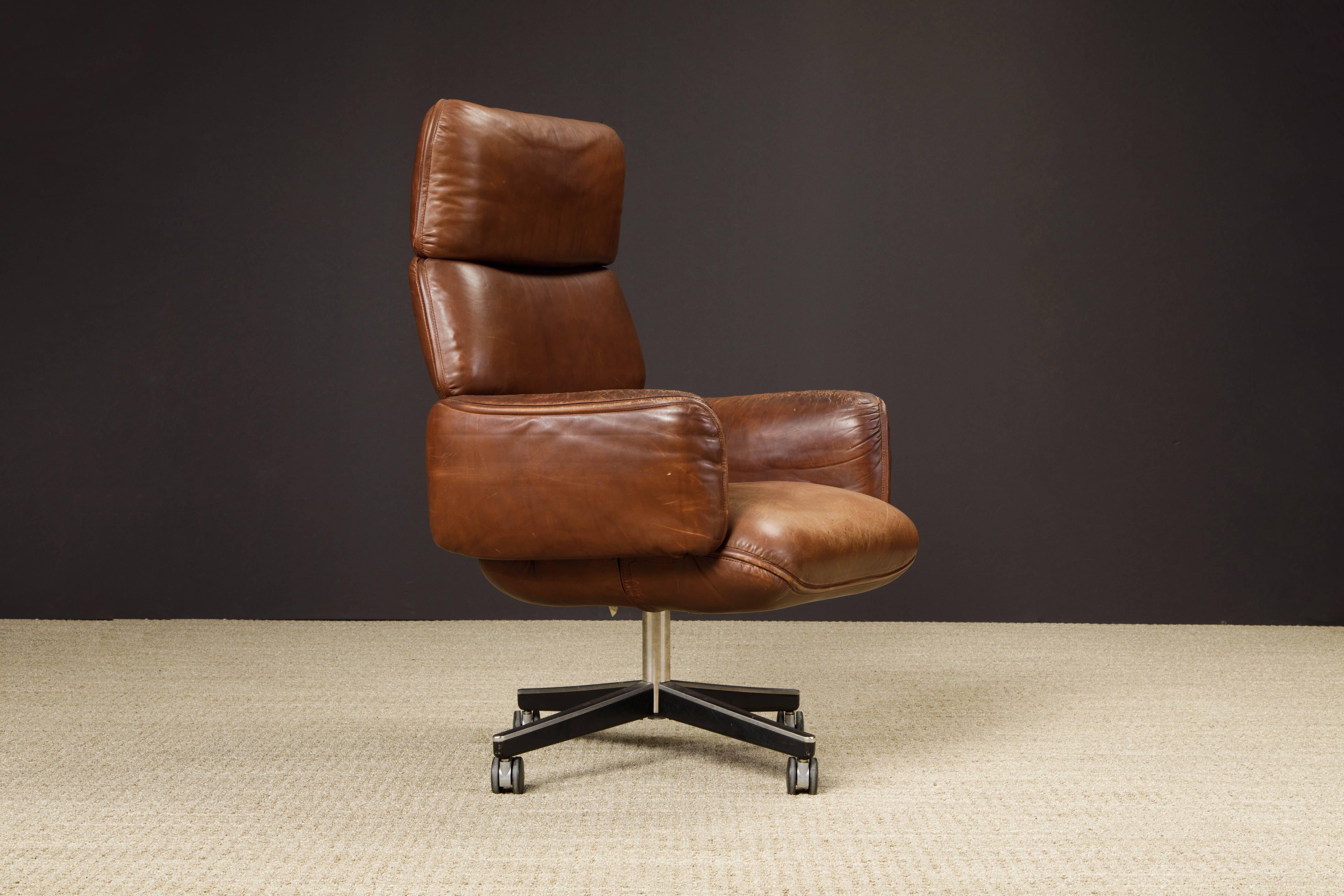 Otto Zapf for Knoll International Patinated Leather Executive Chair, Signed  In Good Condition In Los Angeles, CA