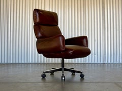 Otto Zapf for Knoll Mahogany Brown Leather Executive Swivel Desk Chair, 1970s