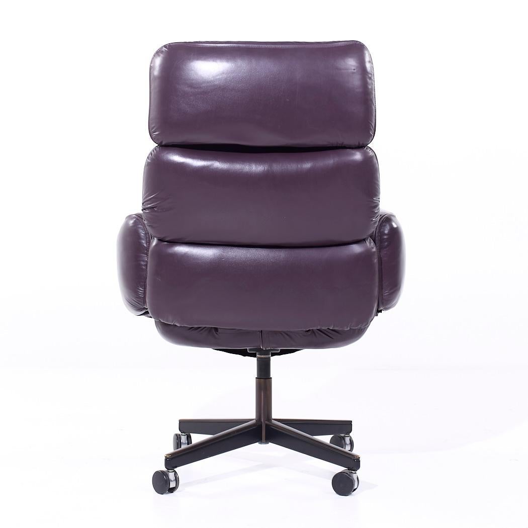 Otto Zapf for Knoll Mid Century Leather Office Chair In Good Condition For Sale In Countryside, IL