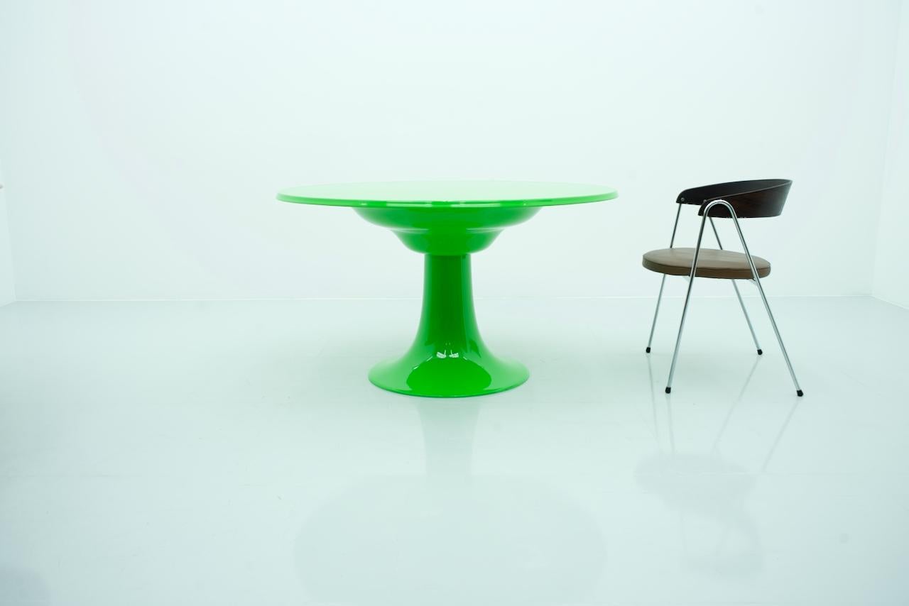 Otto Zapf Round Dining Table in Green, Germany, 1967 2