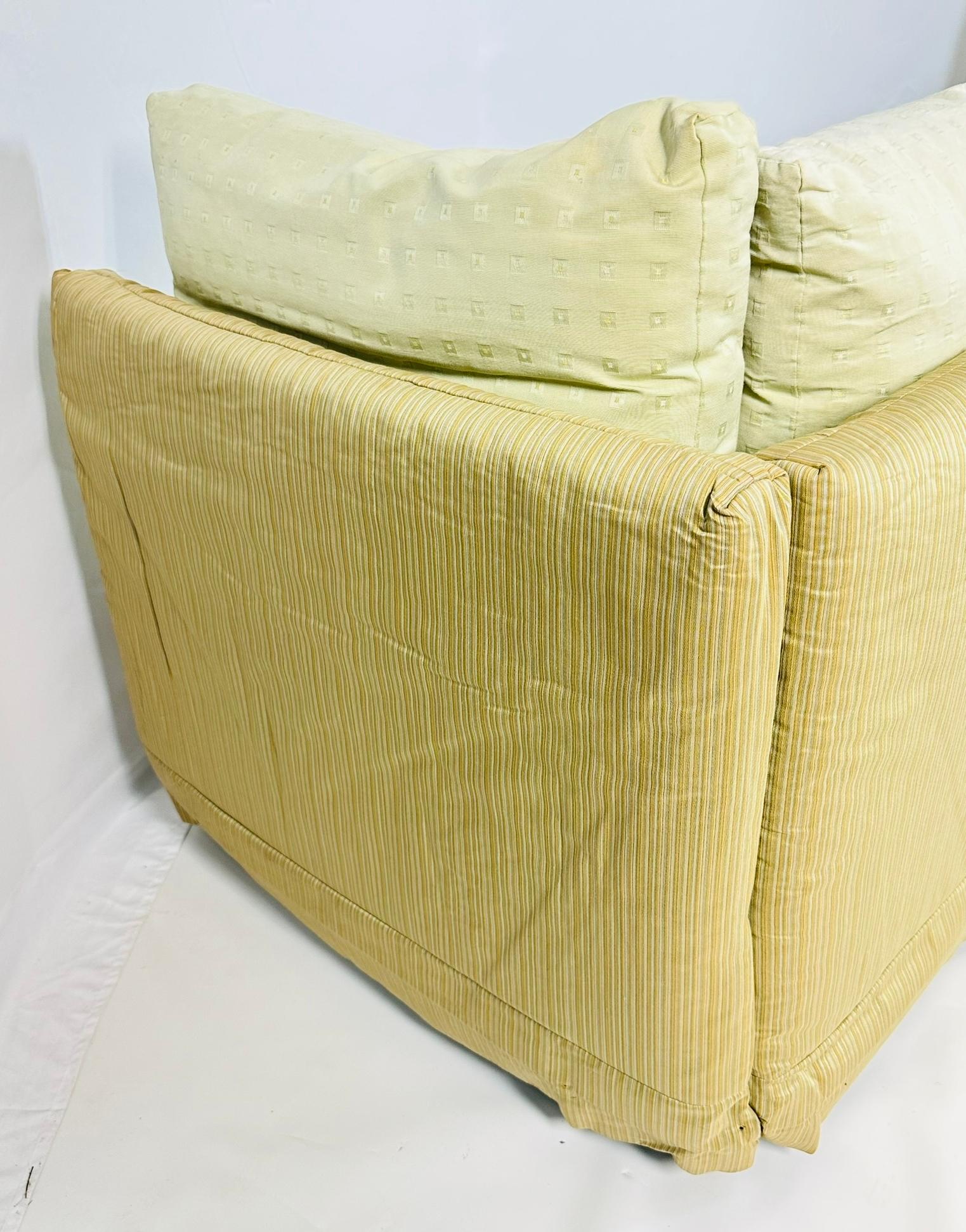 Métal Sofattomama conçu en Italie par B&B Italia, daté de 1985 en vente