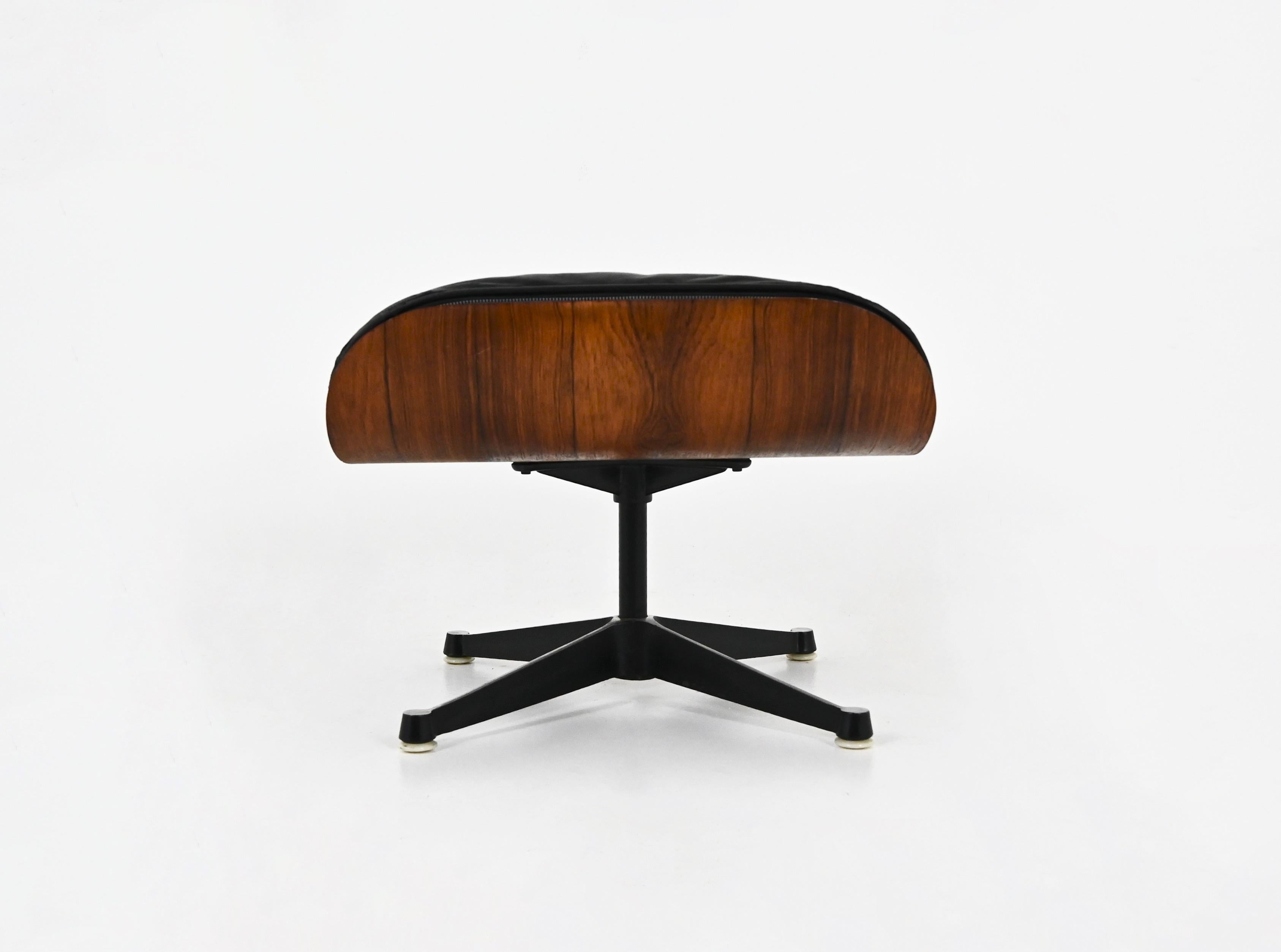 Métal Pouf par Charles and Ray Eames pour Herman Miller, années 1970 en vente