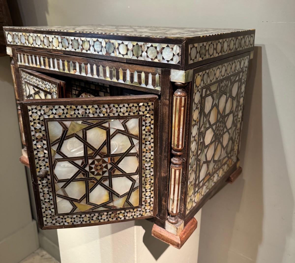 Mother-of-Pearl Ottoman Cabinet in Mother-of-pearl Inlay, Syria, circa 1920