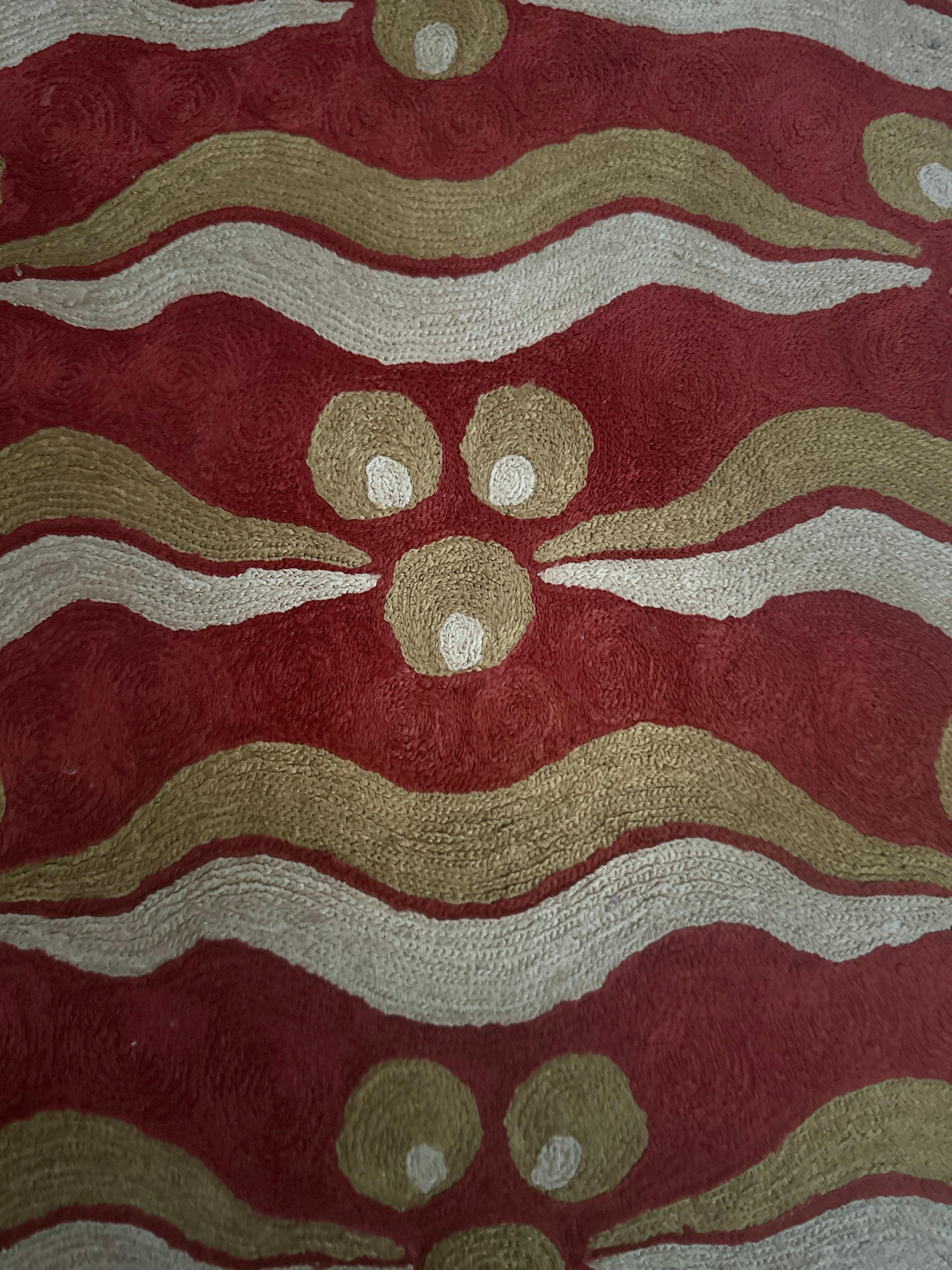 Ottoman Chintamani Motif Silk Hand-Embroidered Suzani Carpet In New Condition For Sale In London, GB