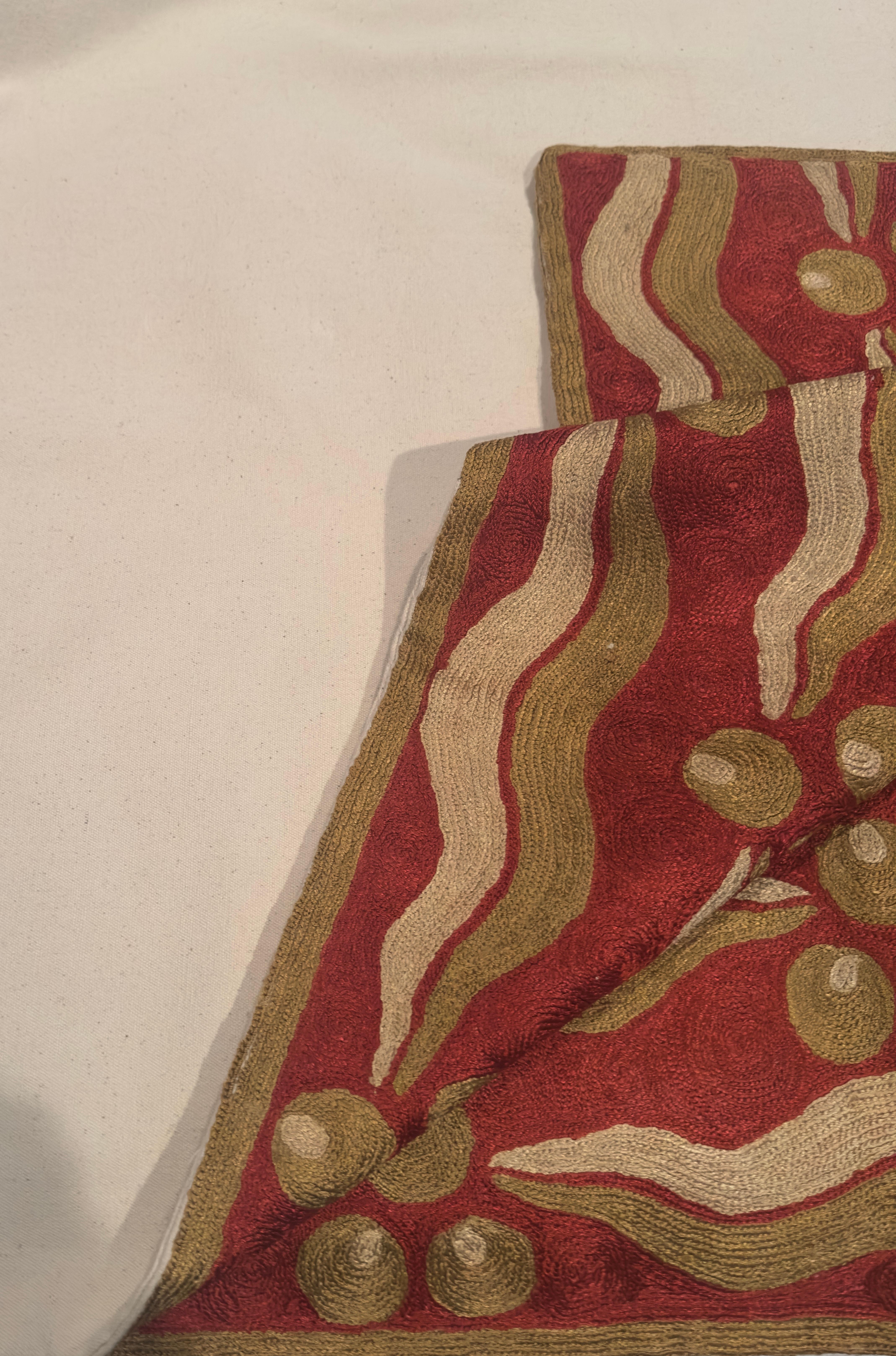 Ottoman Chintamani Motif Silk Hand-Embroidered Suzani Carpet For Sale 1