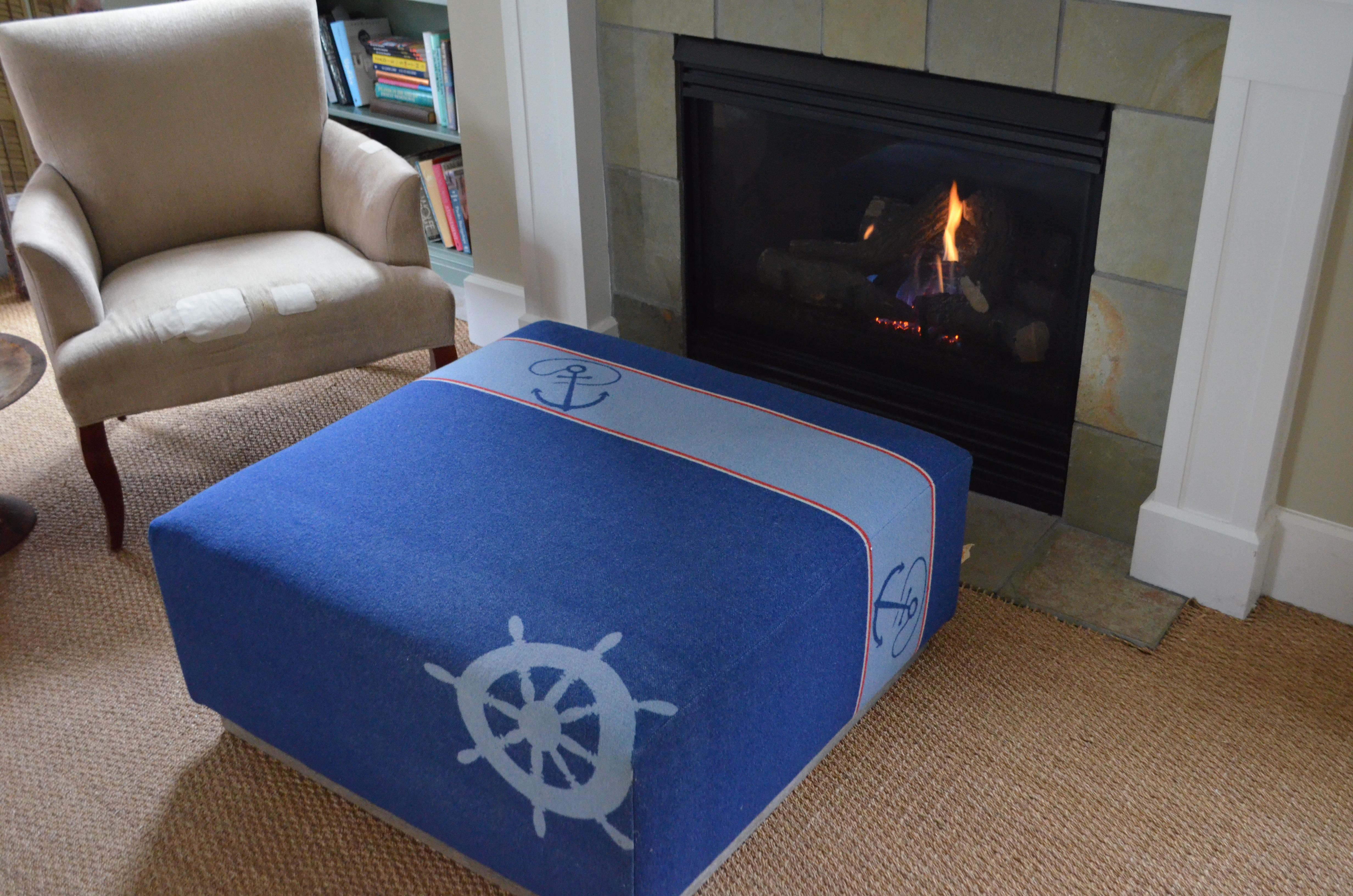 Ottoman Coffee Table Upholstered in Nautical Flannel Blanket on Barn Wood Base For Sale 12