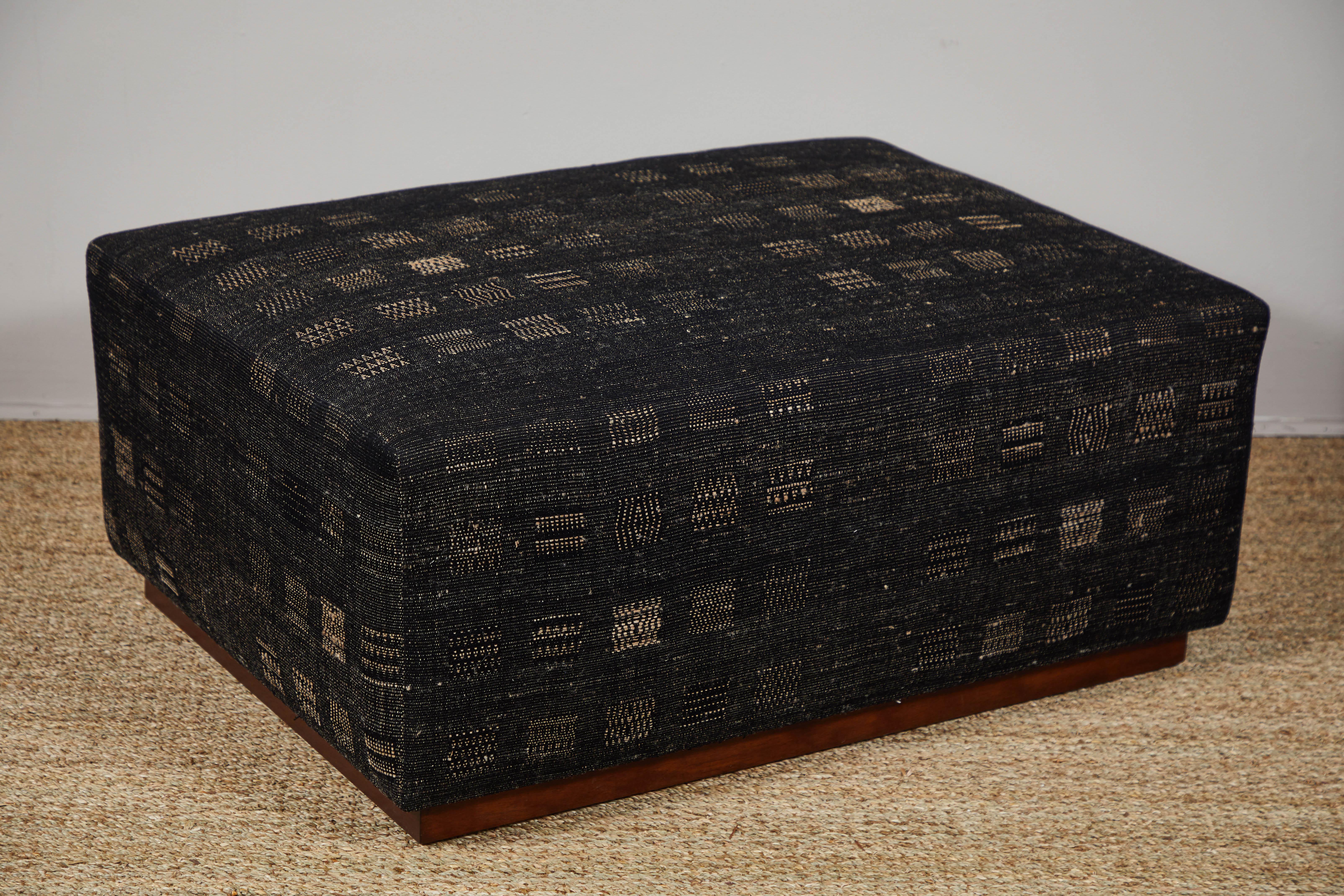 Ottoman Covered in Handwoven Indian Fabric In New Condition For Sale In Los Angeles, CA