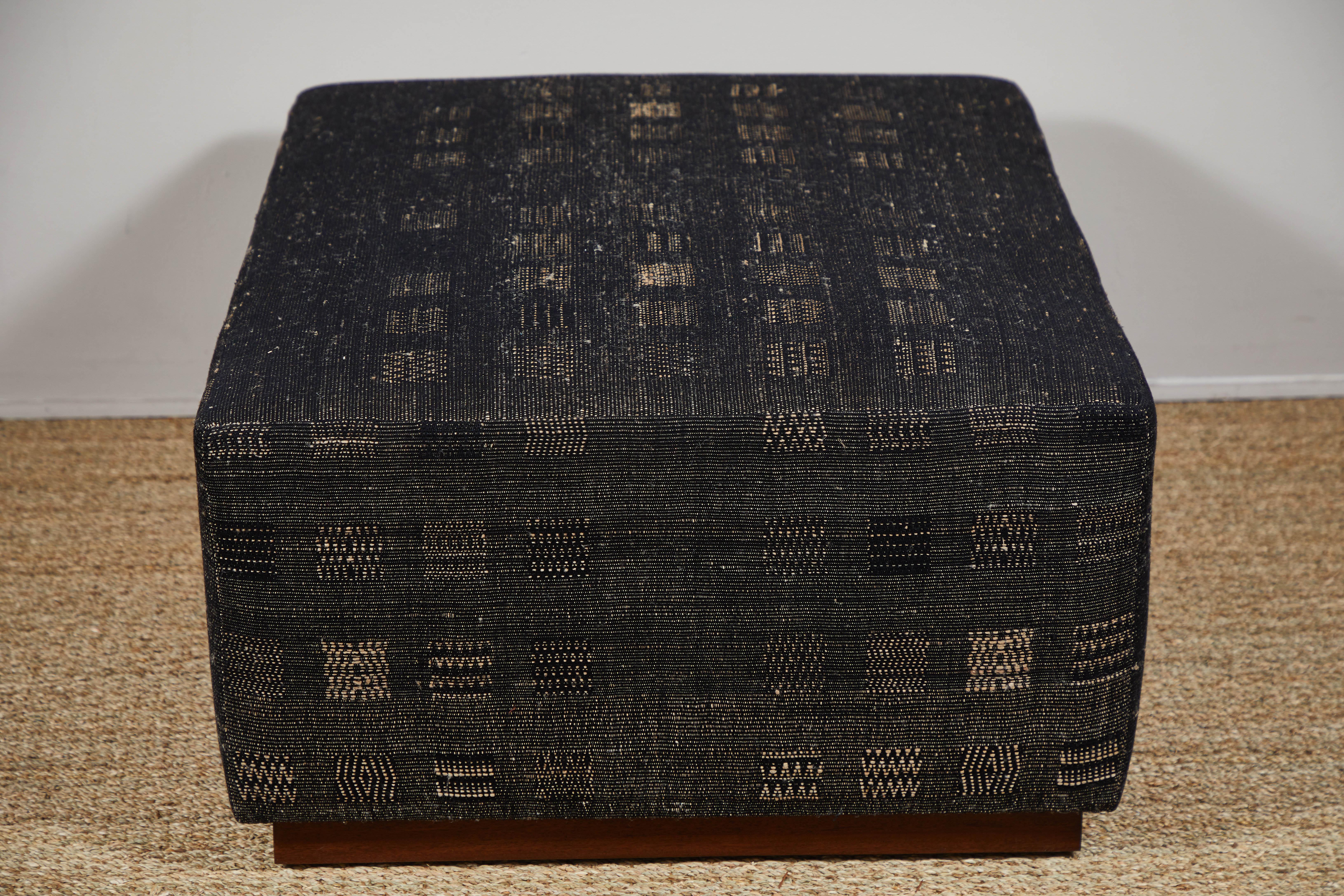 Contemporary Ottoman Covered in Handwoven Indian Fabric For Sale