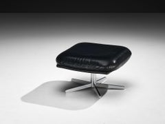 Ottoman in Chromed Metal and Black Leather