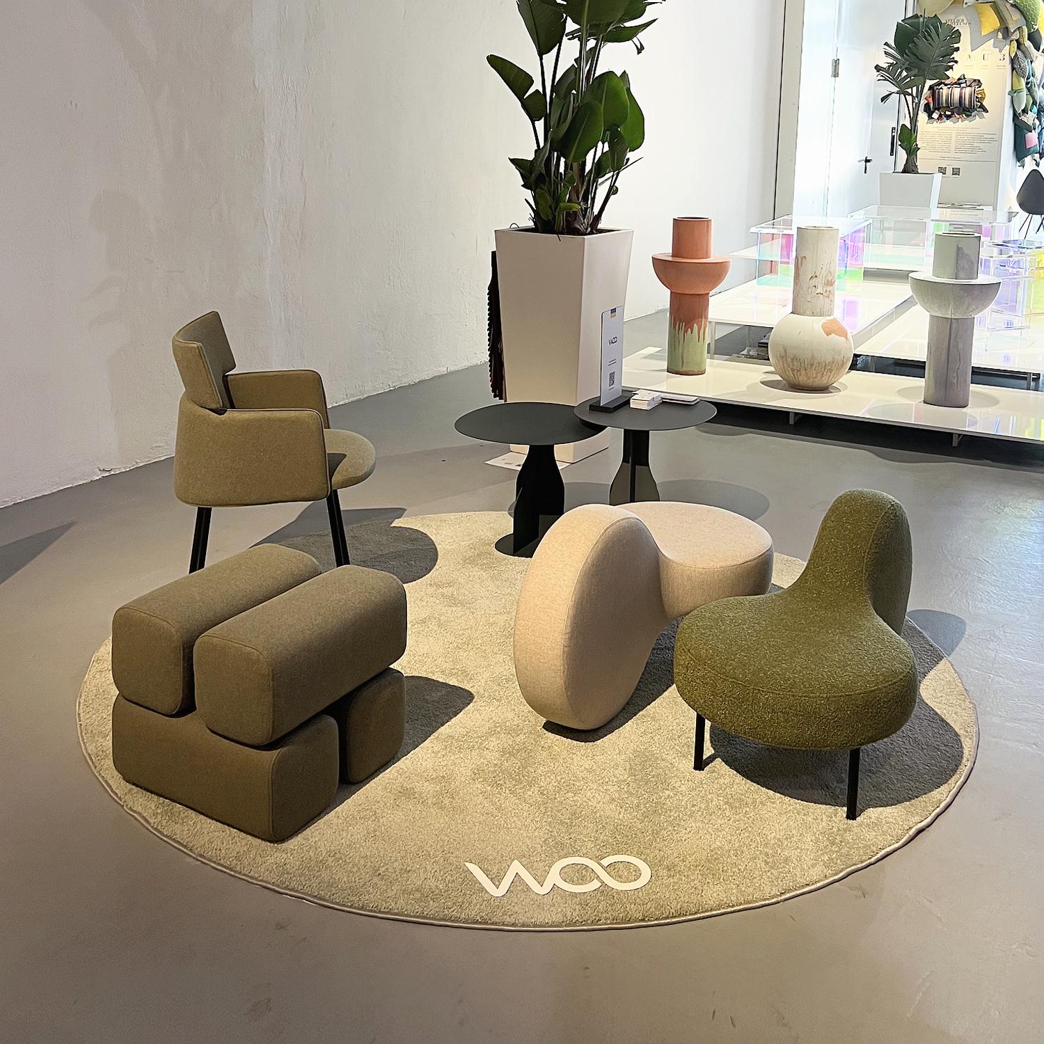 Otomana Loop en tejido Bouclé by WOO Siglo XXI y contemporáneo en venta