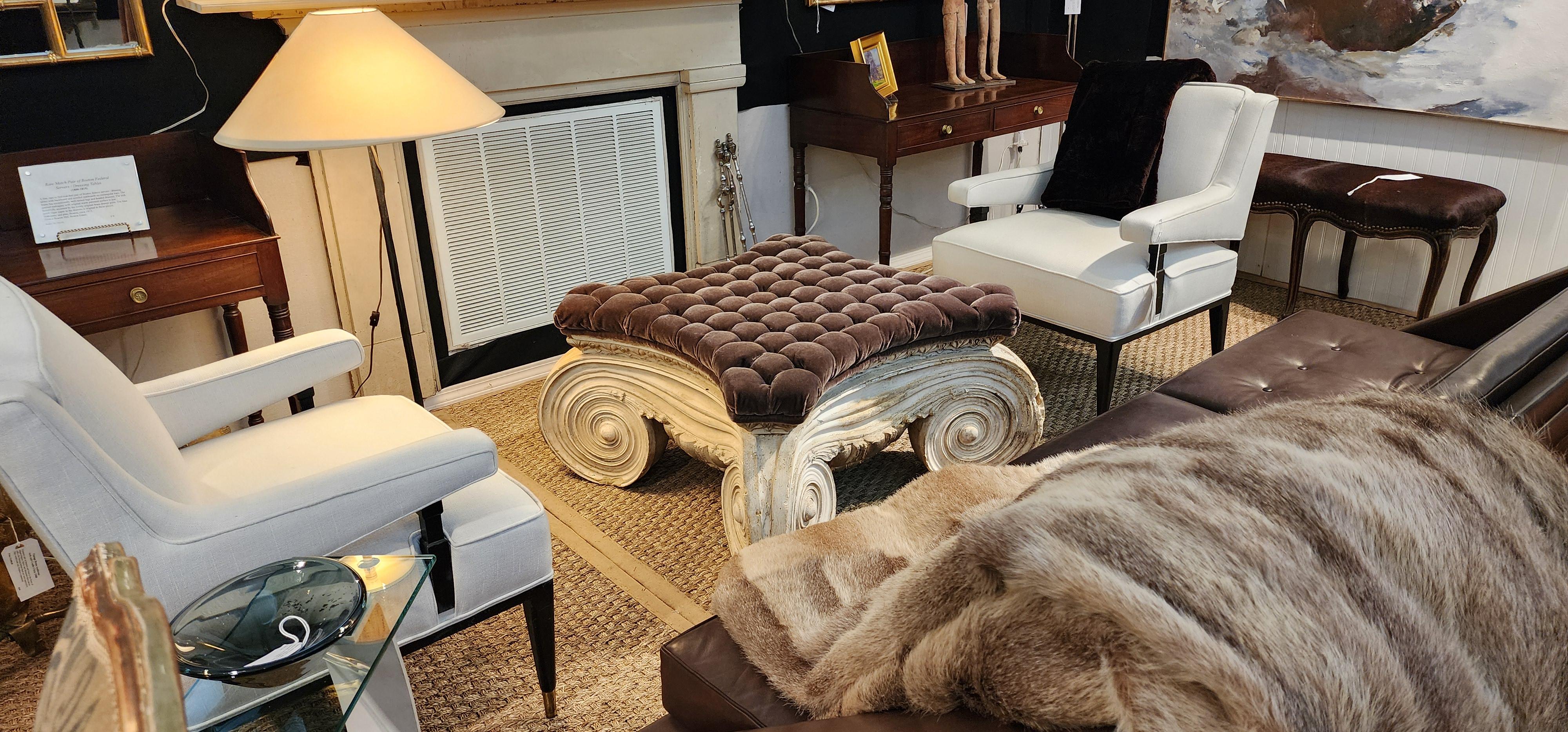 Cuit Grand pouf en grès architectural du 19ème siècle en vente