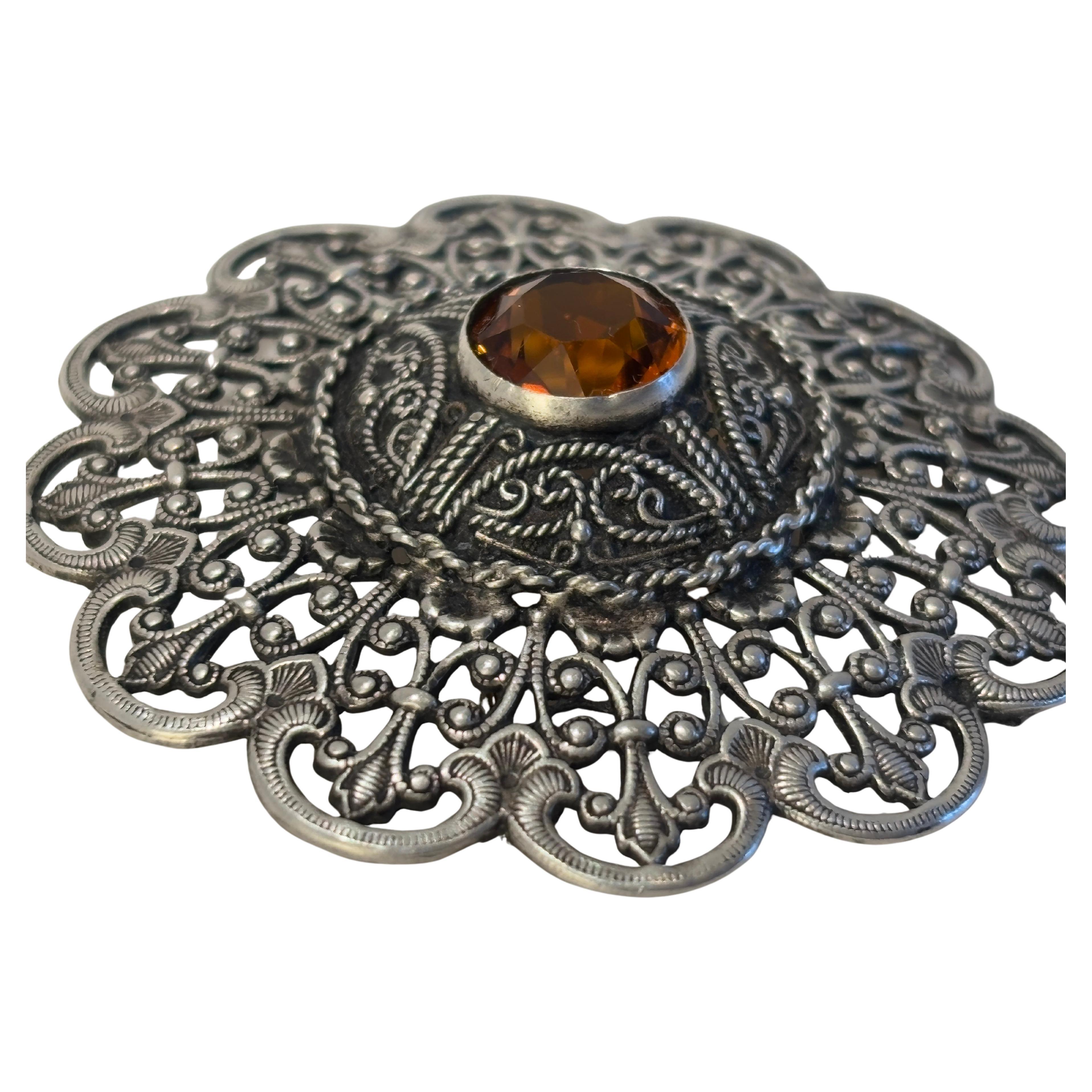 ottoman brooch