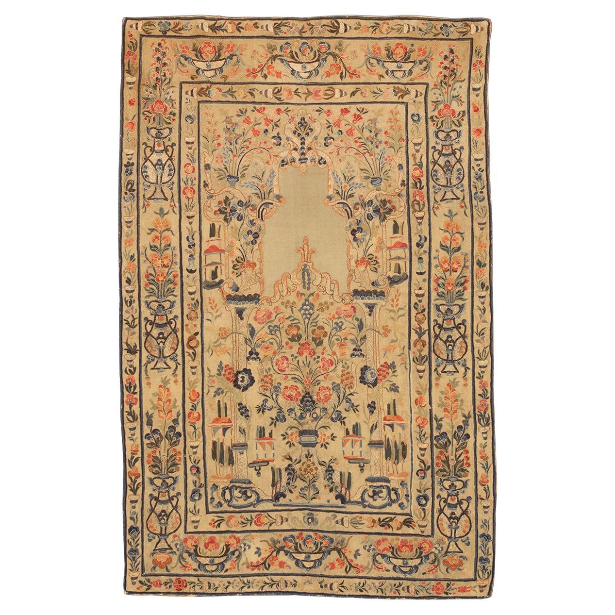 Hand-Crafted Zentralasiatische Teppiche