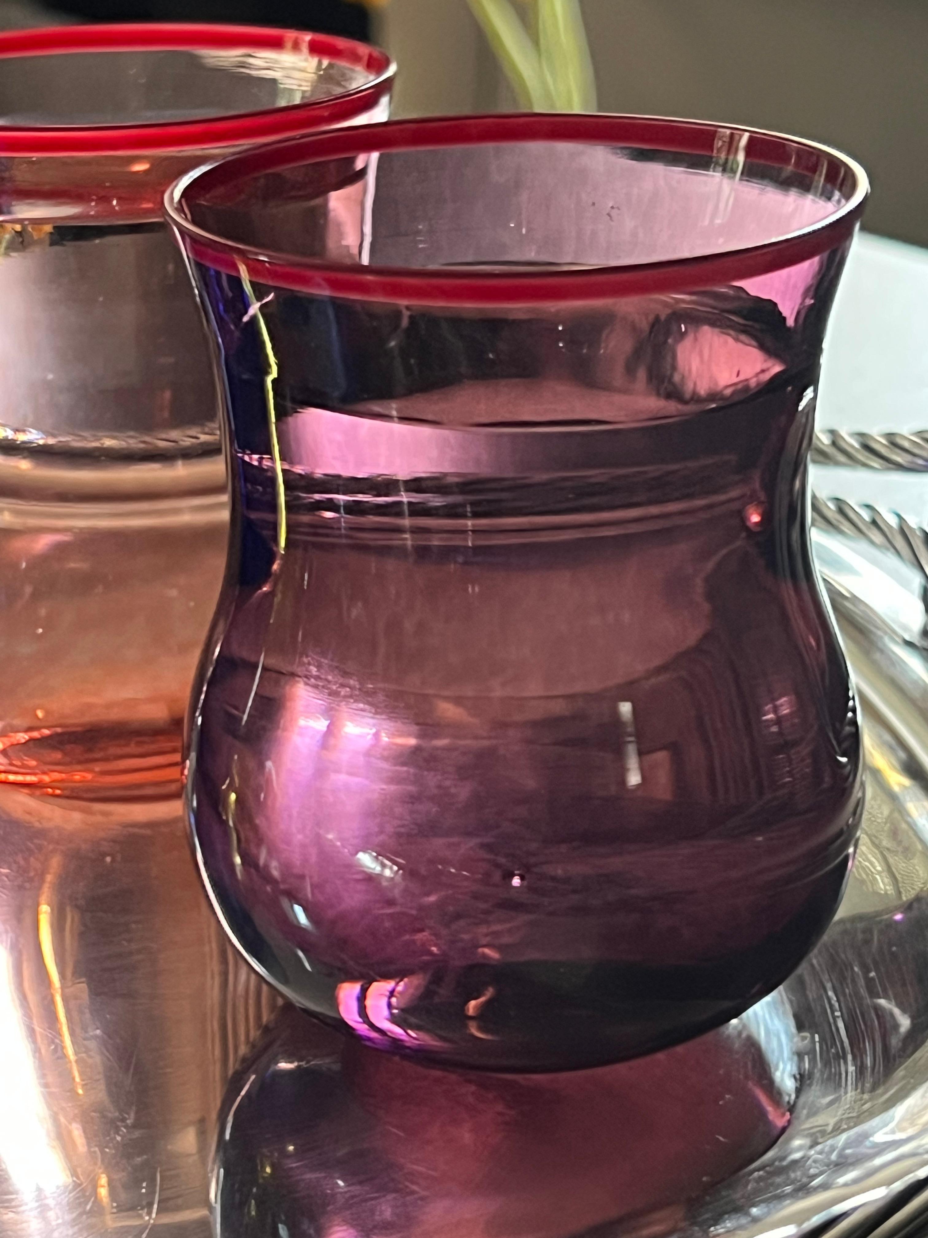 Contemporary Ottoman Tulip Tumblers in Colored Glass with Contrast Rim For Sale