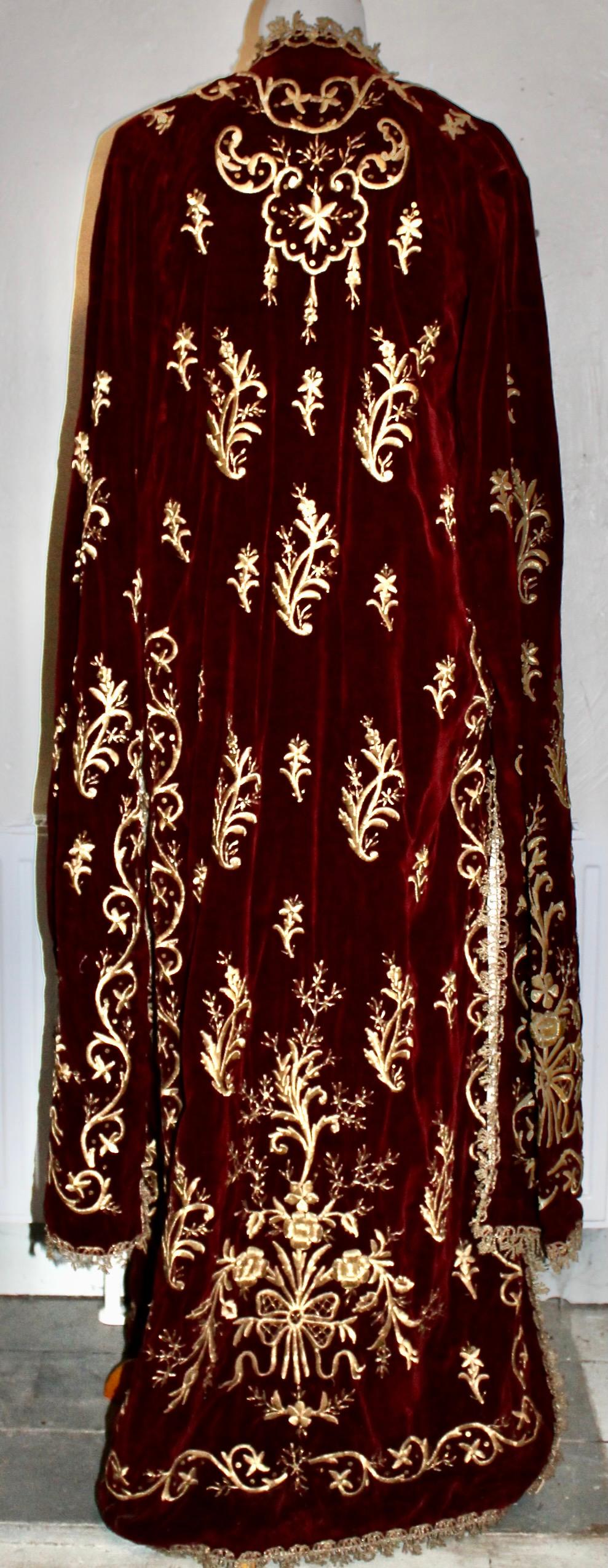 Ottoman Turkish 'Bindalli' Wedding Dress Hand Embroidered Gold Thread Late 19c. For Sale 5