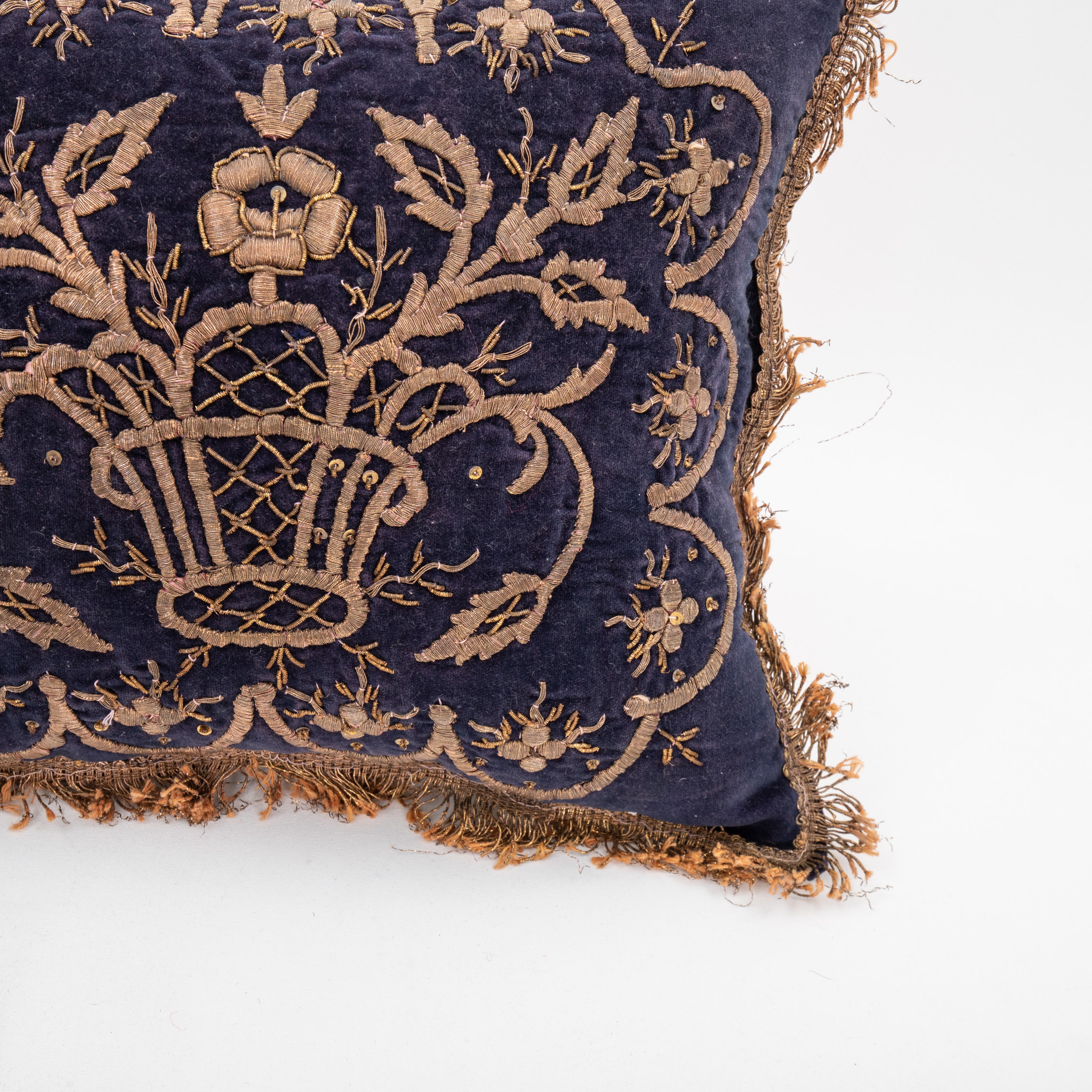 Metallic Thread Ottoman / Turkish Pillow Cover in Sarma Technique, late 19th / Early 20th C. For Sale